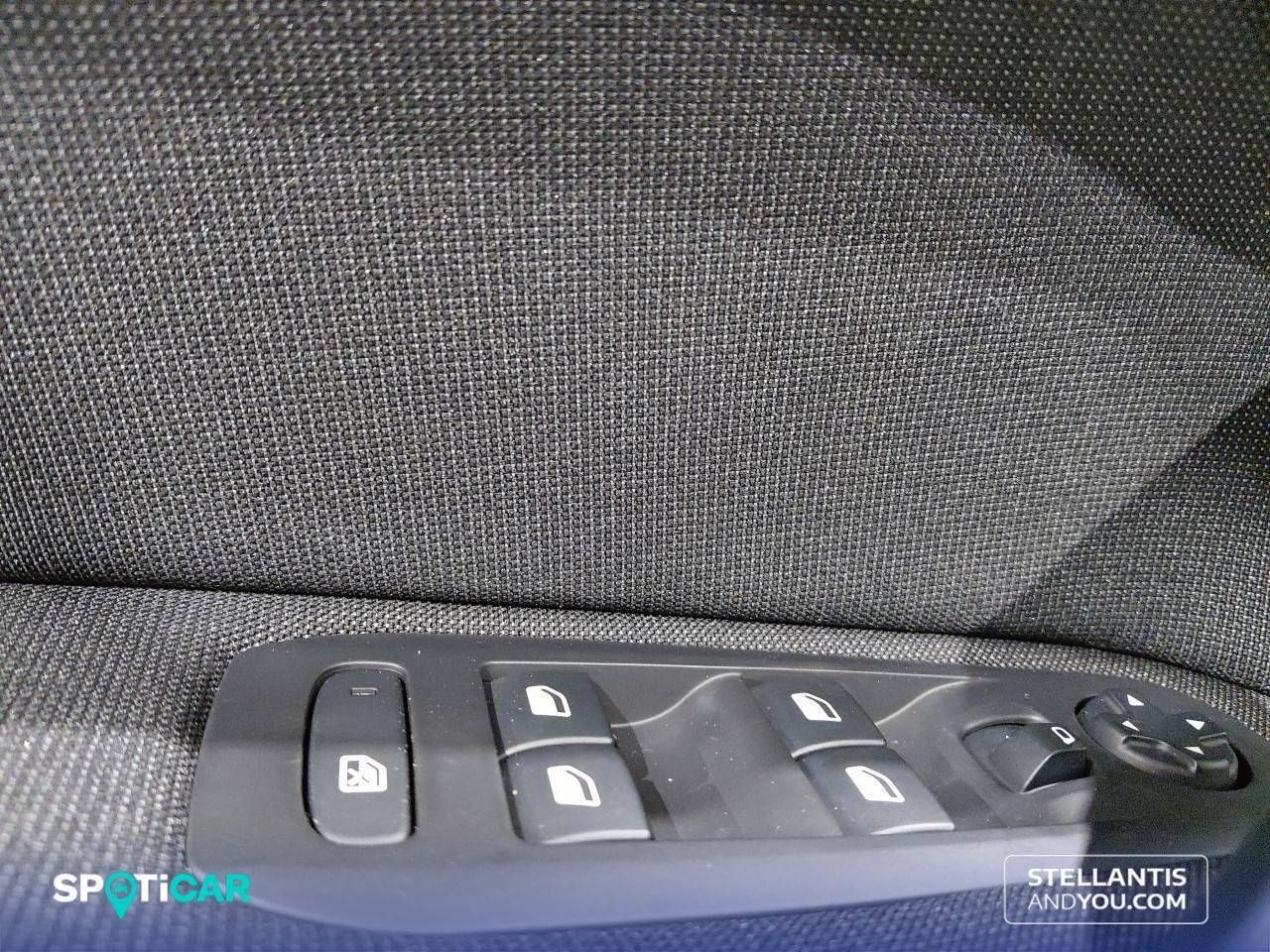 Peugeot 308  5p  1.6 BlueHDi 73KW (100CV) Active - Foto 13