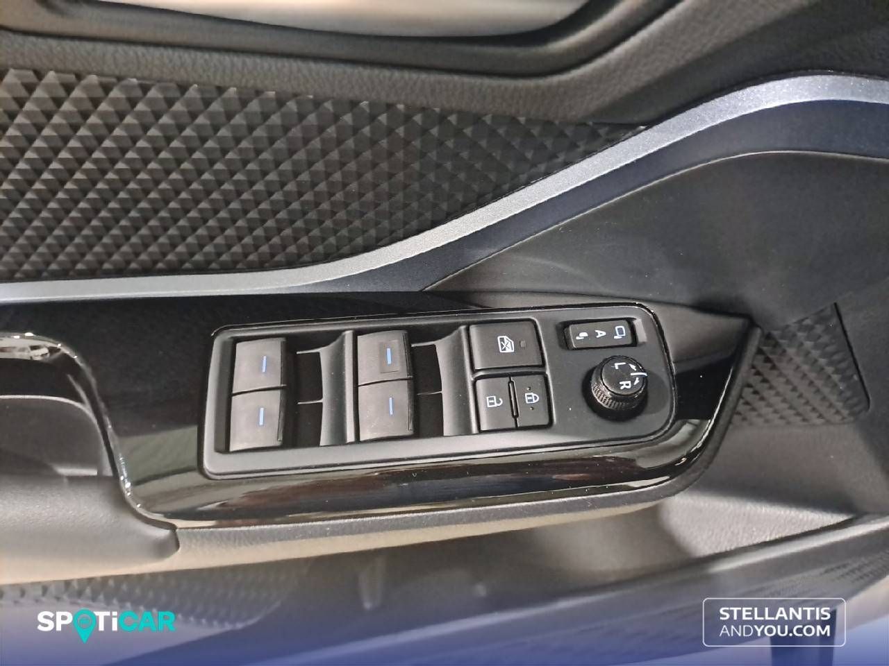 Toyota C-HR  2.0 180H Advance - Foto 13