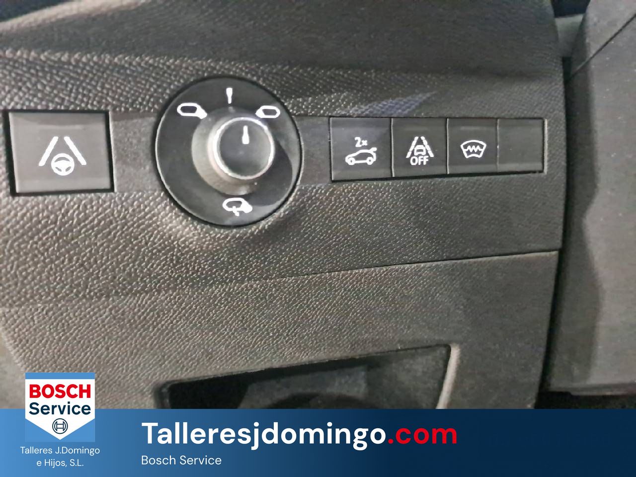 DS DS 7  BlueHDi 132kW (180CV) Auto. Grand Chic - Foto 14