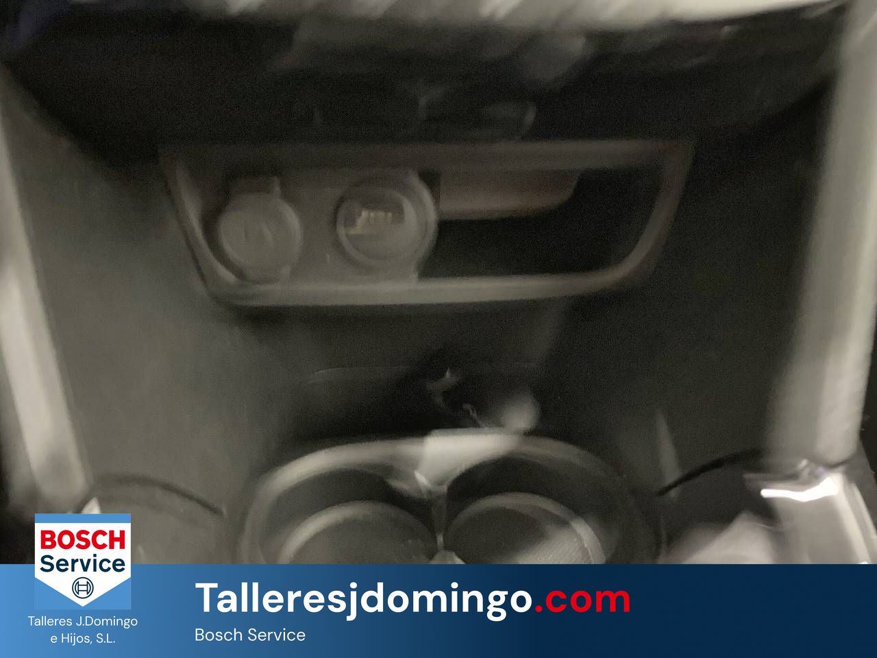 Peugeot 2008   PureTech 110 S&S 6 Vel. MAN GT Line - Foto 17