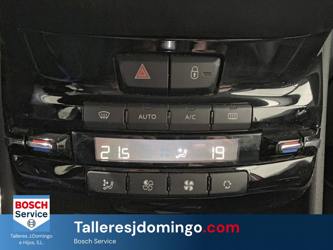 Peugeot 2008   PureTech 110 S&S 6 Vel. MAN GT Line - Foto 16