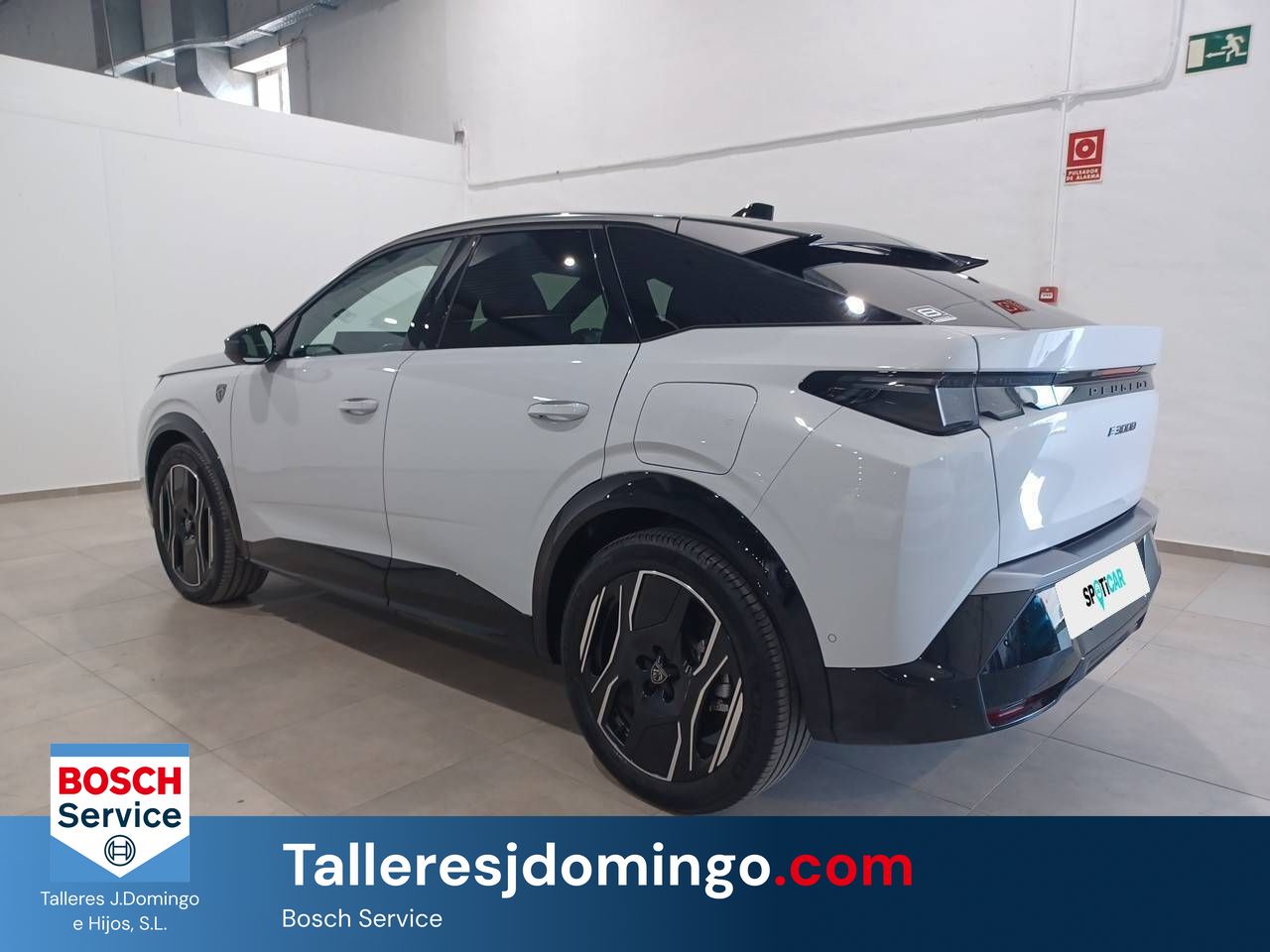 Peugeot 3008   Eléctrico 157kW GT - Foto 8