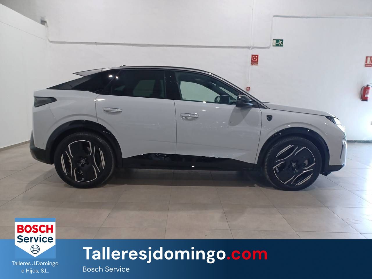 Peugeot 3008   Eléctrico 157kW GT - Foto 5