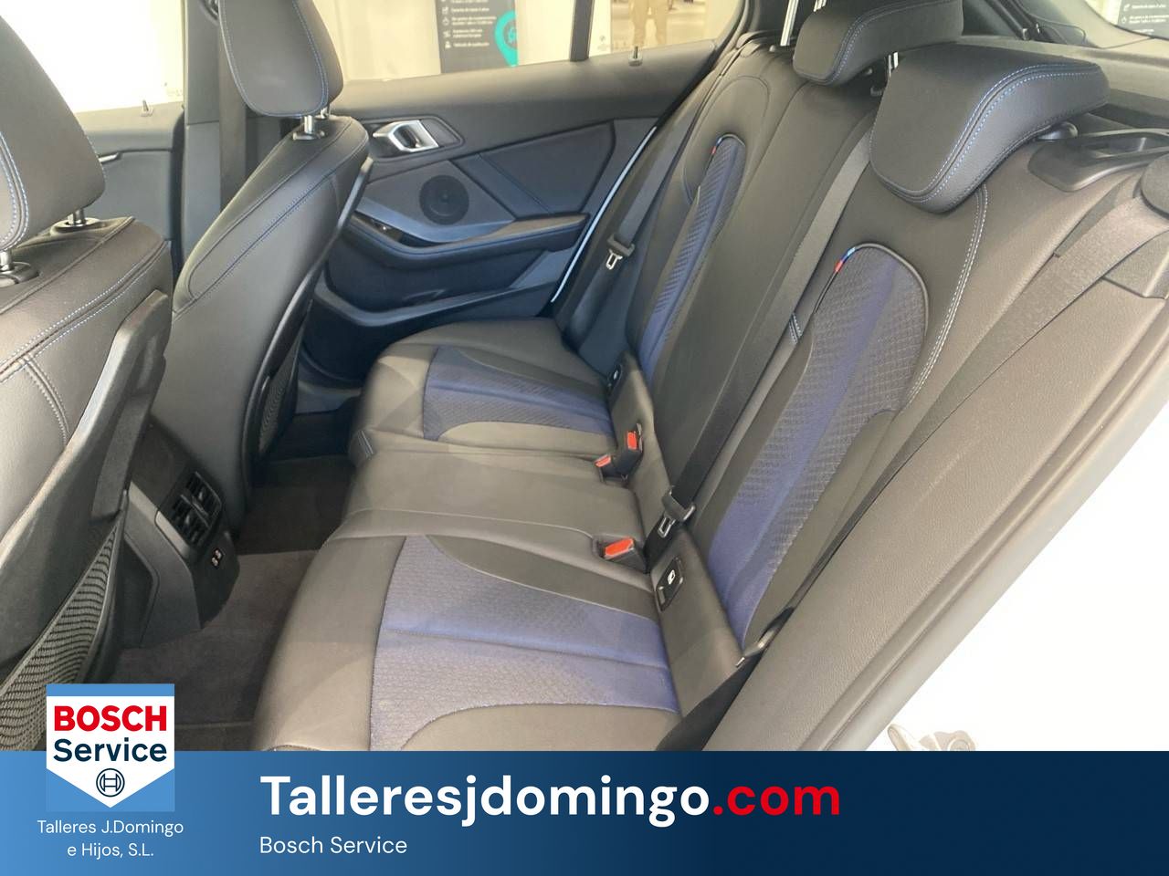 BMW Serie 1  118d  Auto. Business - Foto 11