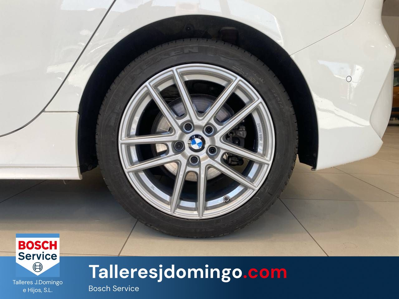 BMW Serie 1  118d  Auto. Business - Foto 12