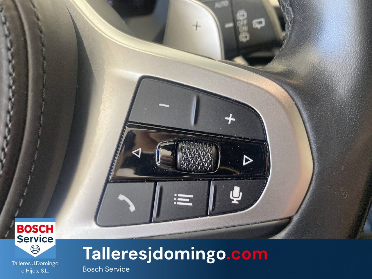 BMW Serie 1  118d  Auto. Business - Foto 24