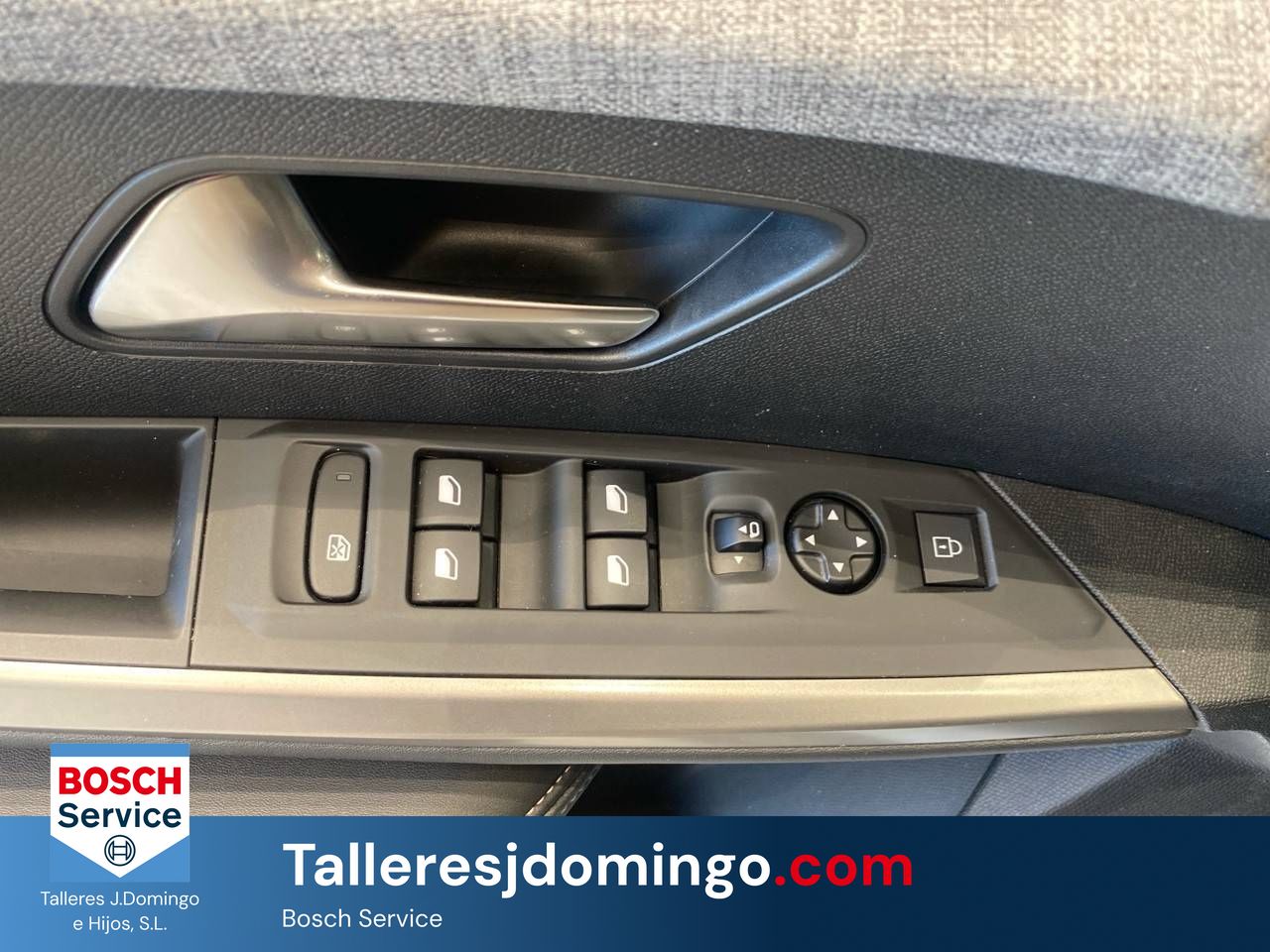 Peugeot 5008  1.2 107KW  eDCS6 Allure - Foto 13