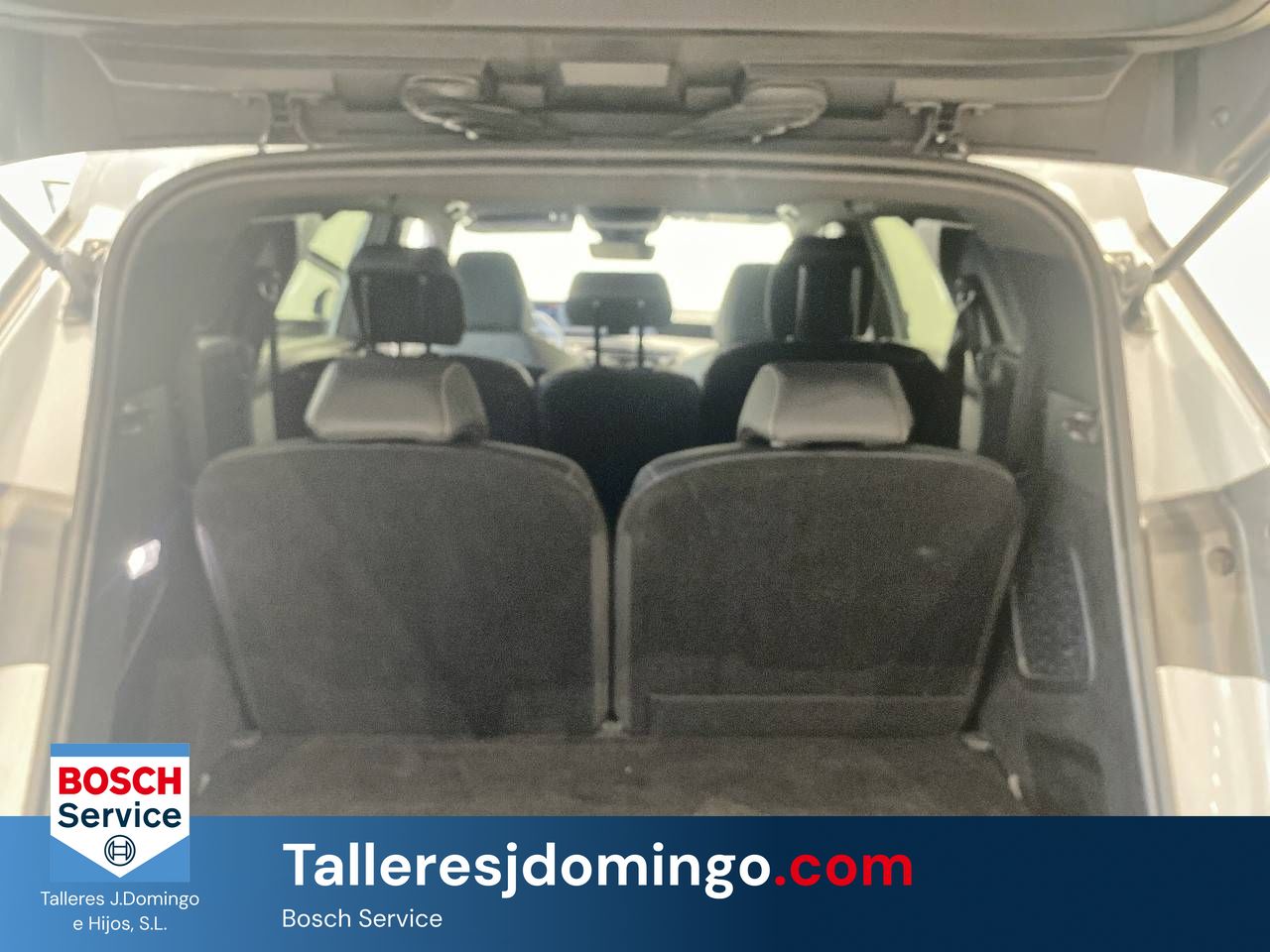 Peugeot 5008  1.2 107KW  eDCS6 Allure - Foto 26