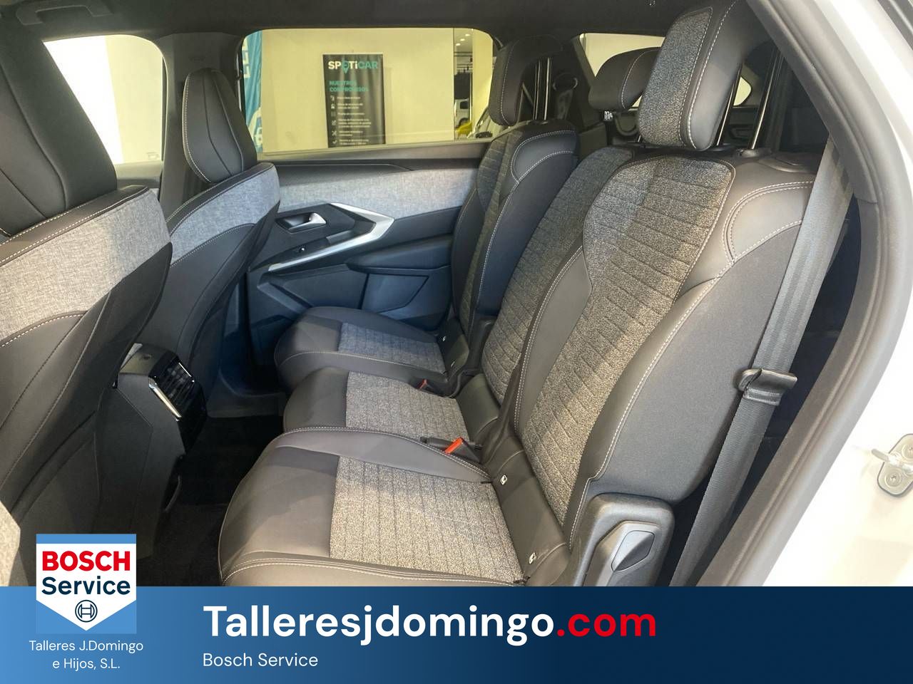 Peugeot 5008  1.2 107KW  eDCS6 Allure - Foto 11