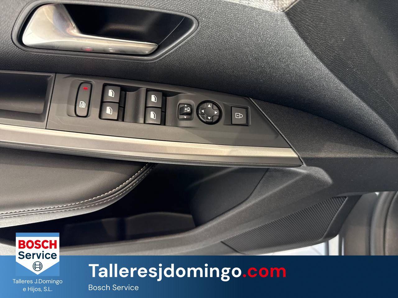 Peugeot 5008  1.2 107KW  eDCS6 Allure - Foto 13