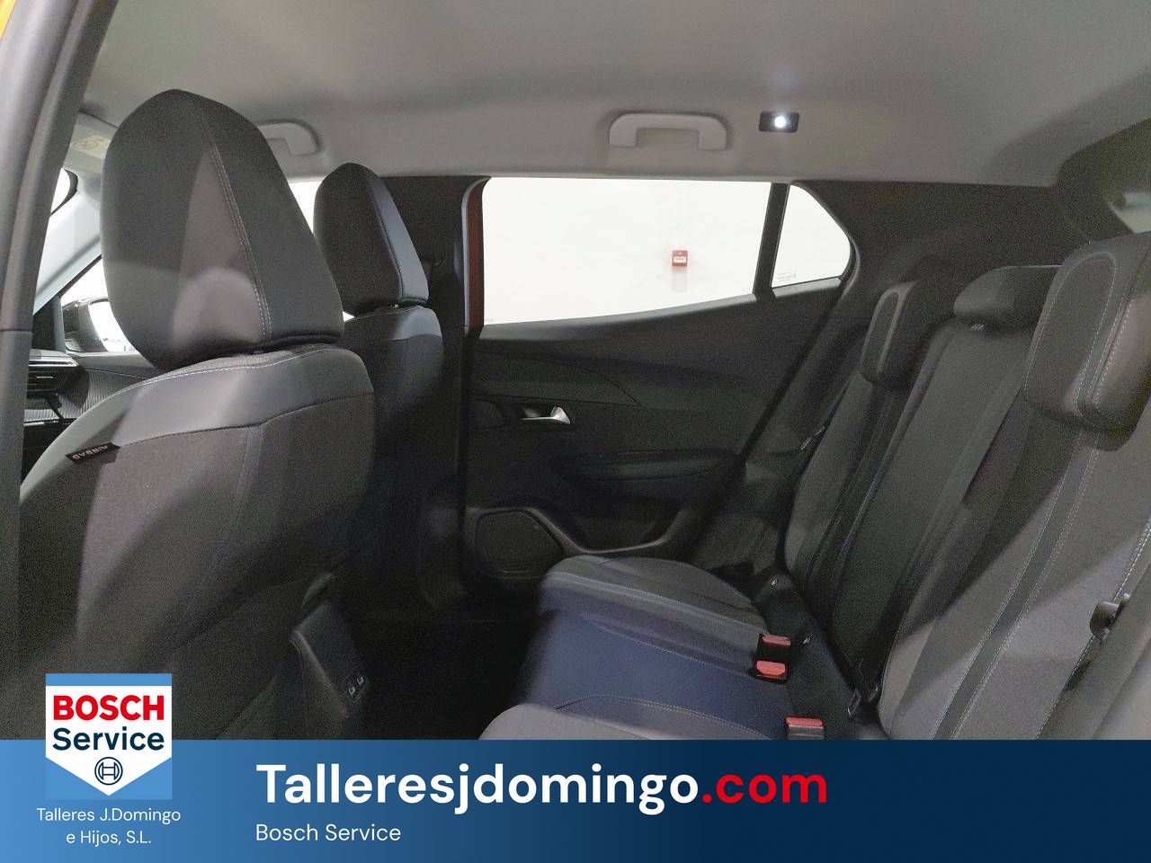 Peugeot 2008   BlueHDI 130 S&S EAT8 Allure Pack - Foto 11