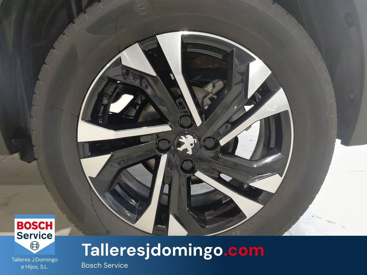 Peugeot 2008   BlueHDI 130 S&S EAT8 Allure Pack - Foto 12