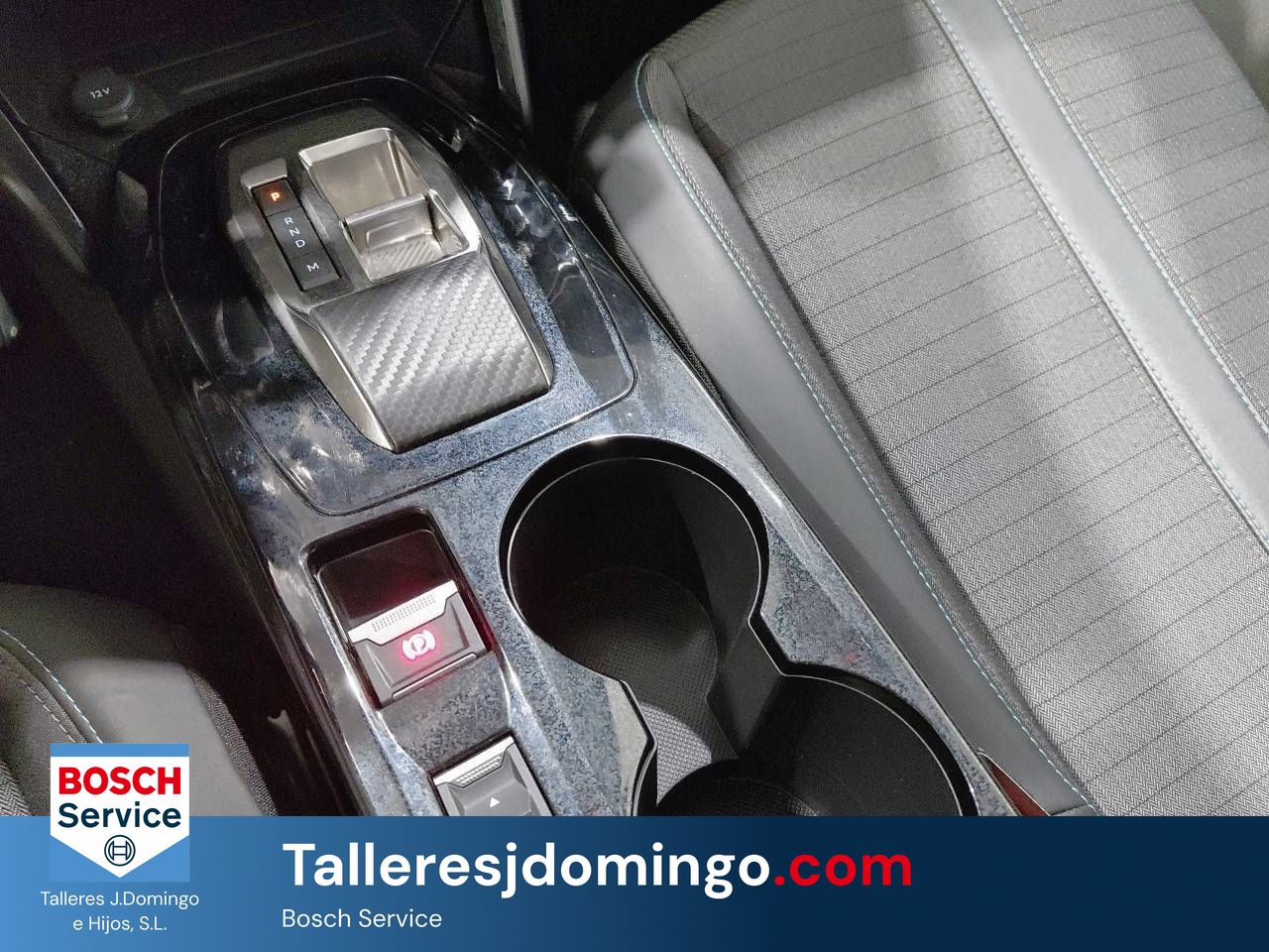 Peugeot 2008   BlueHDI 130 S&S EAT8 Allure Pack - Foto 15