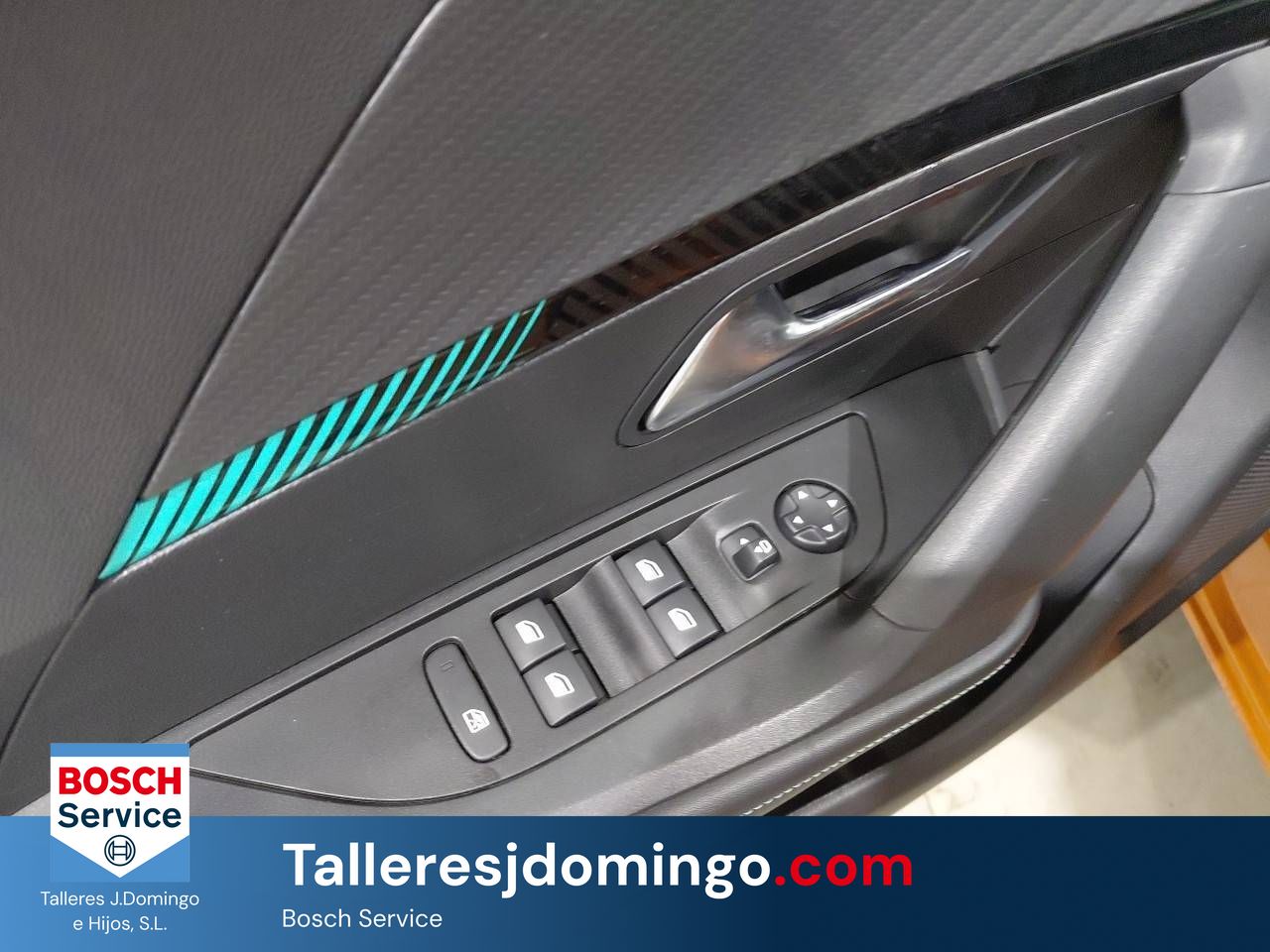 Peugeot 2008   BlueHDI 130 S&S EAT8 Allure Pack - Foto 13