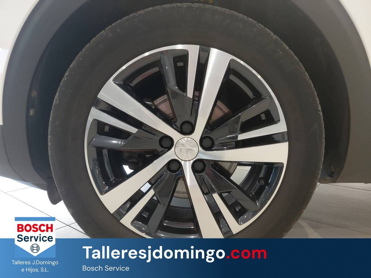 Peugeot 3008  1.5 BlueHDi 96kW (130CV) S&S Allure - Foto 12