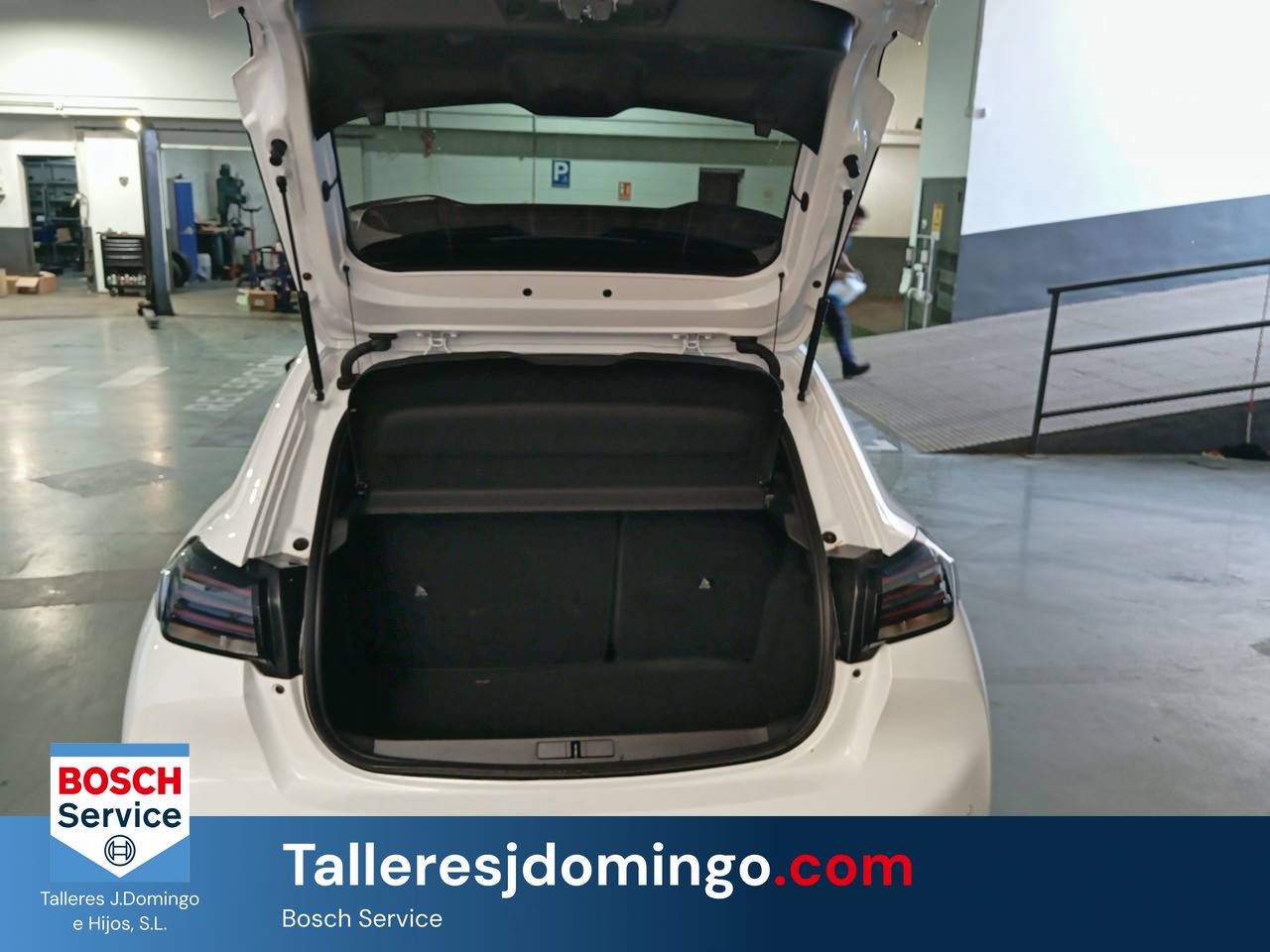 Peugeot 208   HYBRID 110 eDCS6 Allure - Foto 7