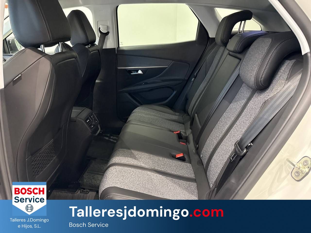Peugeot 3008  1.5L BlueHDi 96kW (130CV) S&S Allure - Foto 11