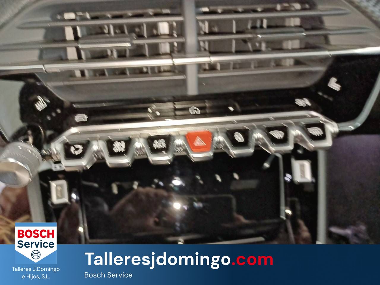 Peugeot 208   Eléctrico 156 (115 Kw) GT - Foto 18