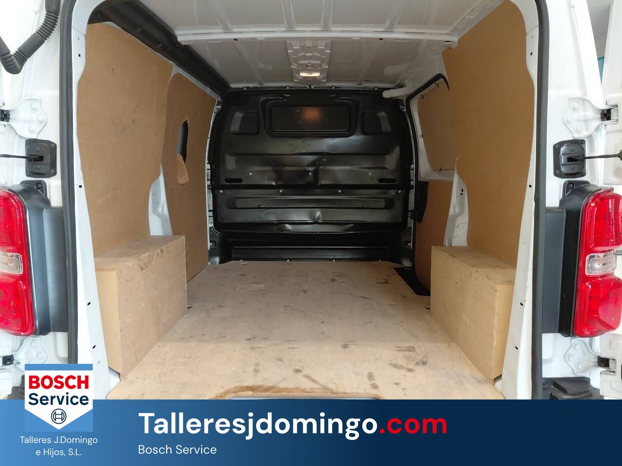 Peugeot Expert  Furgón BlueHDi 120 S&S 6v Standard - - Foto 7