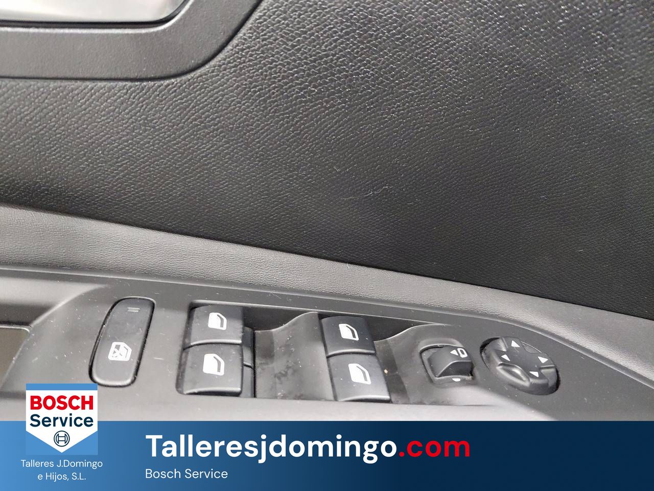 Peugeot 3008  1.2 PureTech 96KW (130CV) S&S Allure - Foto 14