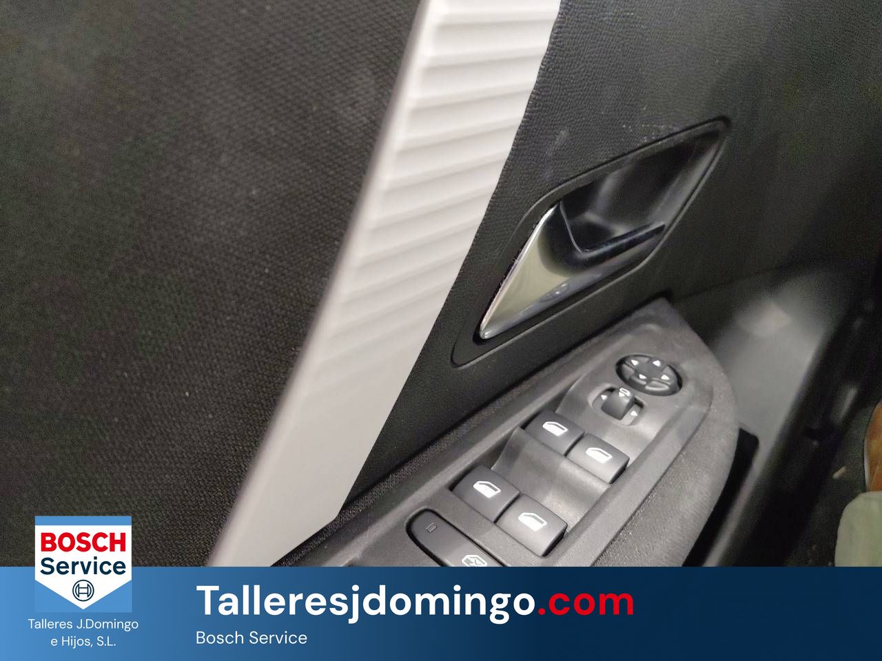 Citroën C4  Hybrid 145 ë-DCS6 Plus - Foto 13