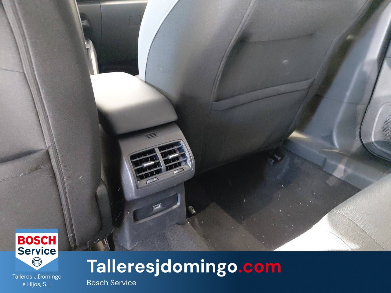 Citroën C4  Hybrid 145 ë-DCS6 Plus - Foto 16