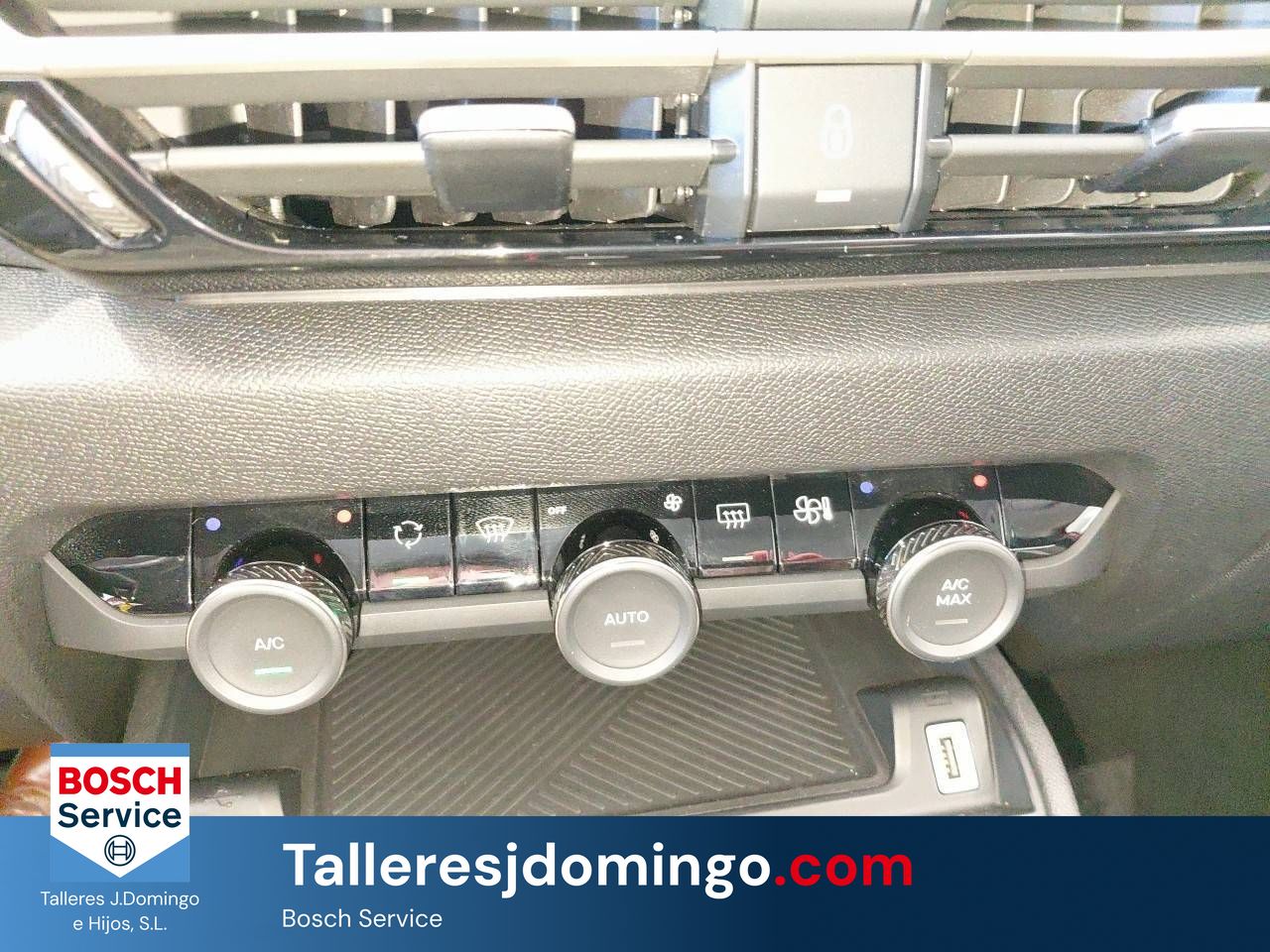 Citroën C4  Hybrid 145 ë-DCS6 Plus - Foto 24