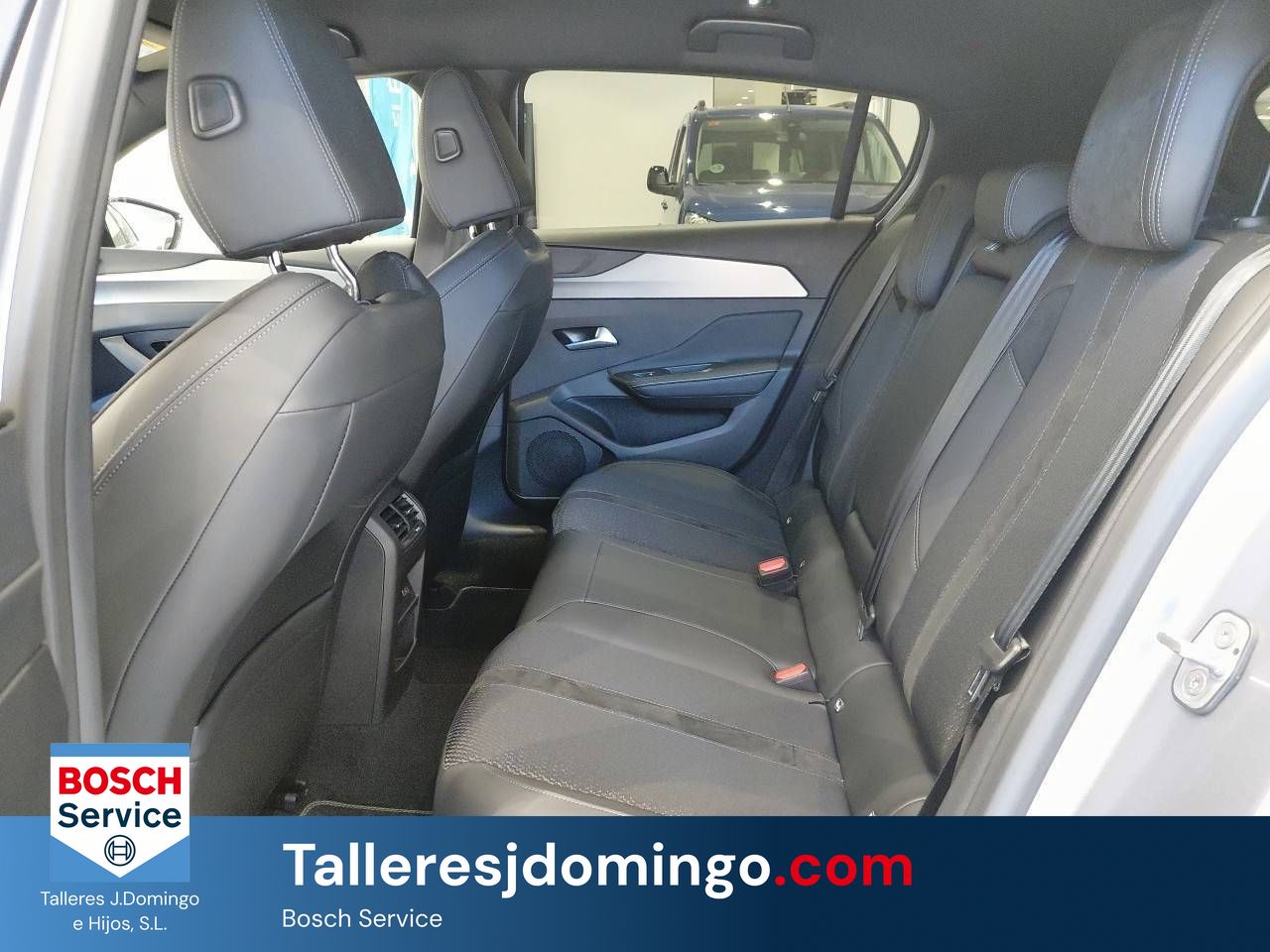 Peugeot 308  5P  Hybrid 136 e-DCS6 GT - Foto 11