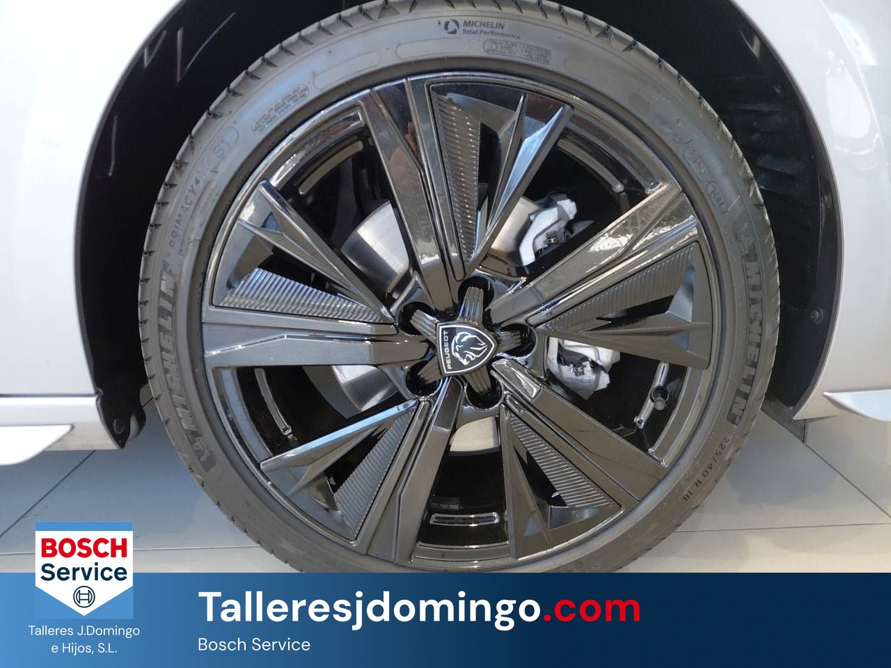 Peugeot 308  5P  Hybrid 136 e-DCS6 GT - Foto 12