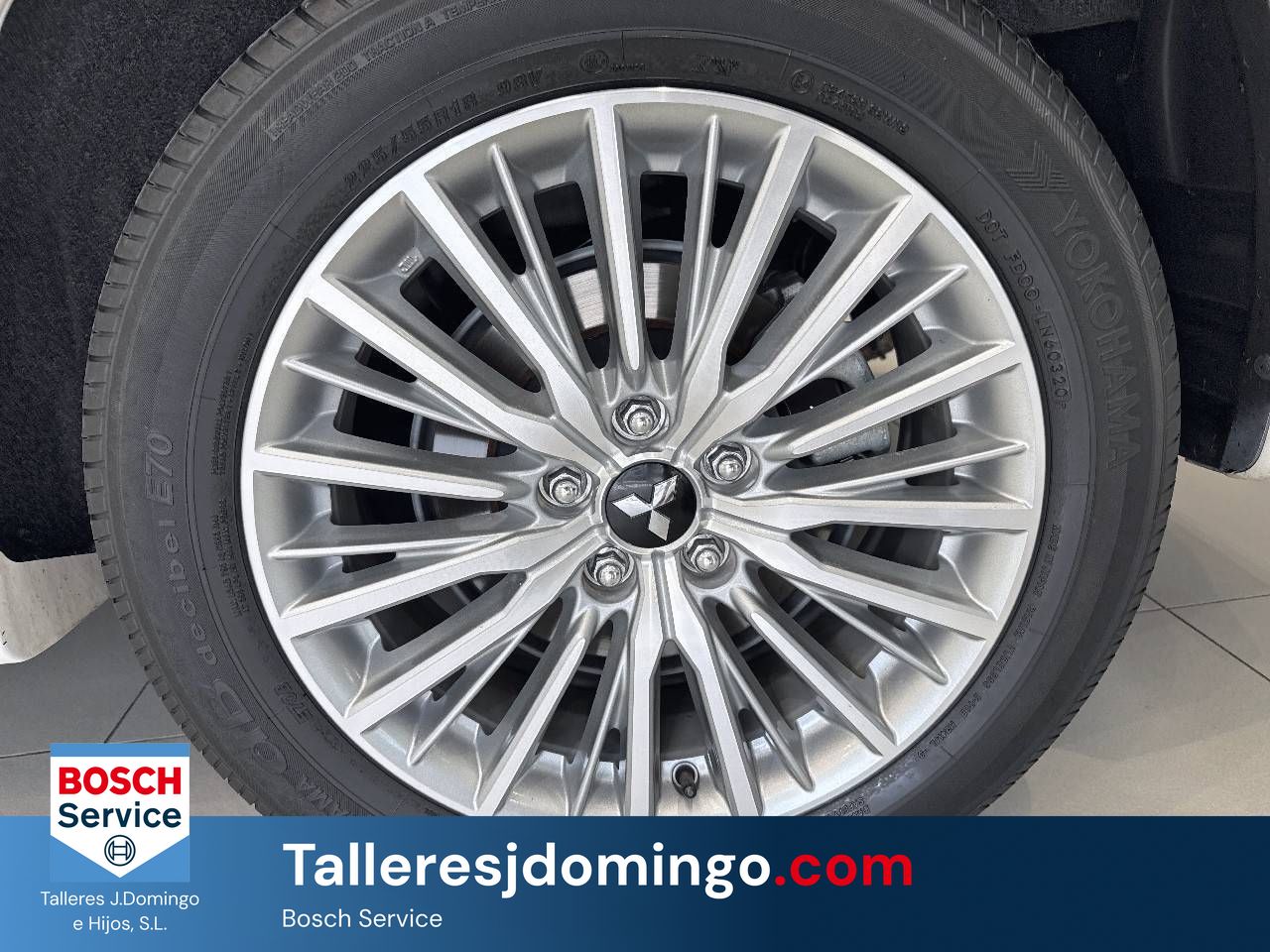 Mitsubishi Outlander  2.4 PHEV  Auto 4WD Kaiteki+ - Foto 12