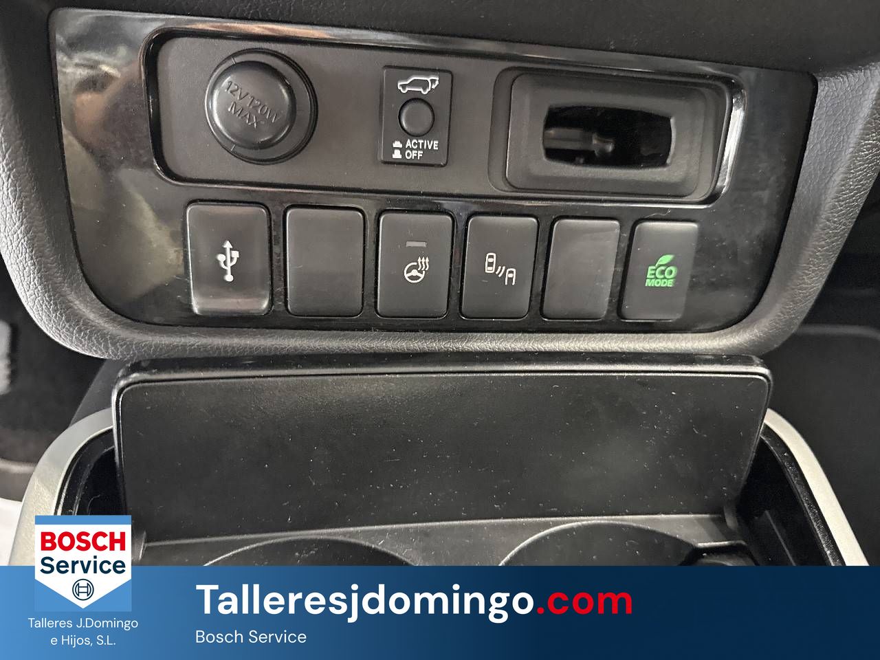 Mitsubishi Outlander  2.4 PHEV  Auto 4WD Kaiteki+ - Foto 18