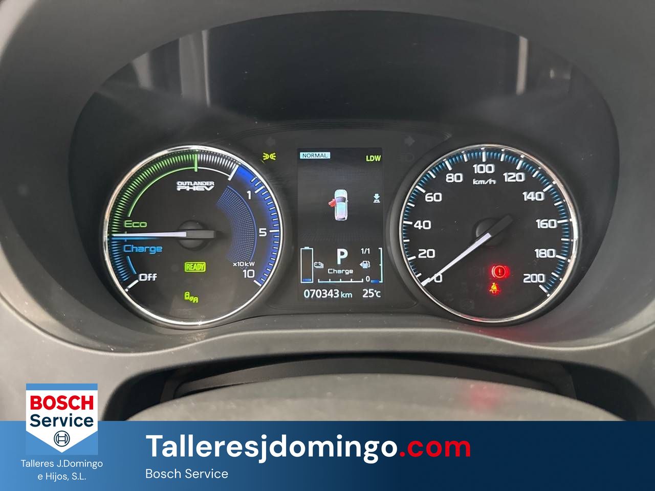 Mitsubishi Outlander  2.4 PHEV  Auto 4WD Kaiteki+ - Foto 15