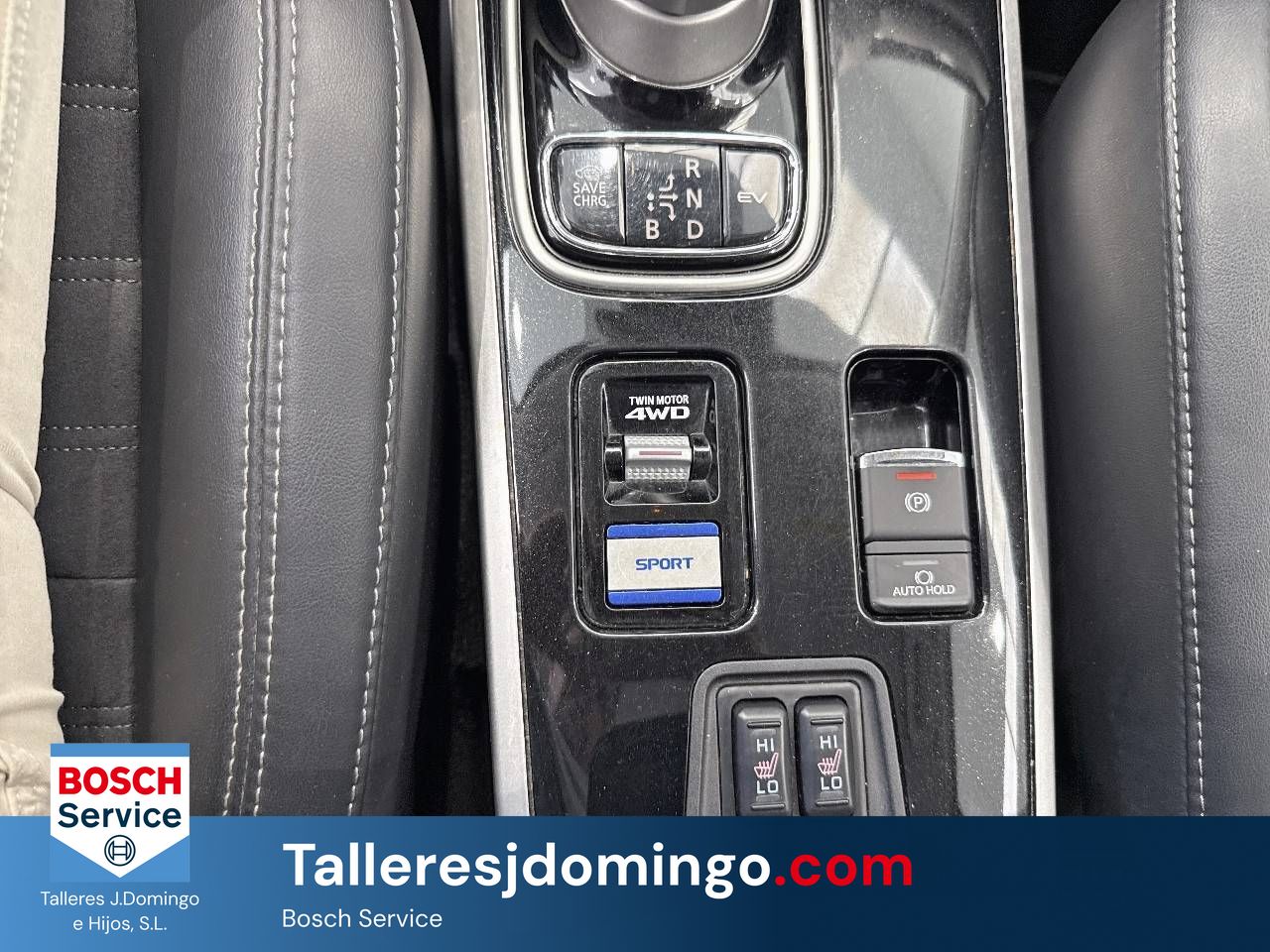 Mitsubishi Outlander  2.4 PHEV  Auto 4WD Kaiteki+ - Foto 17