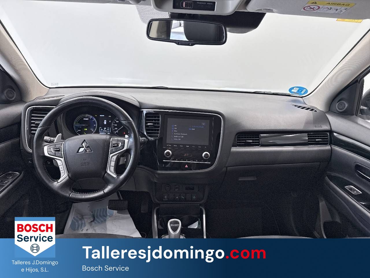 Mitsubishi Outlander  2.4 PHEV  Auto 4WD Kaiteki+ - Foto 9