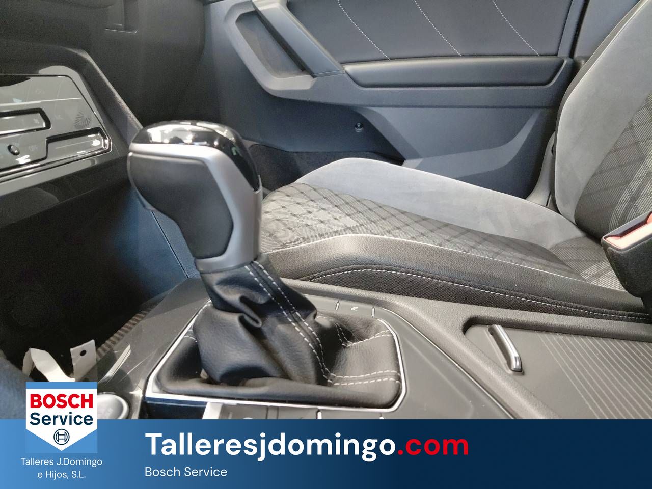 Volkswagen Tiguan   2.0 TDI 110kW (150CV) DSG R-Line - Foto 17