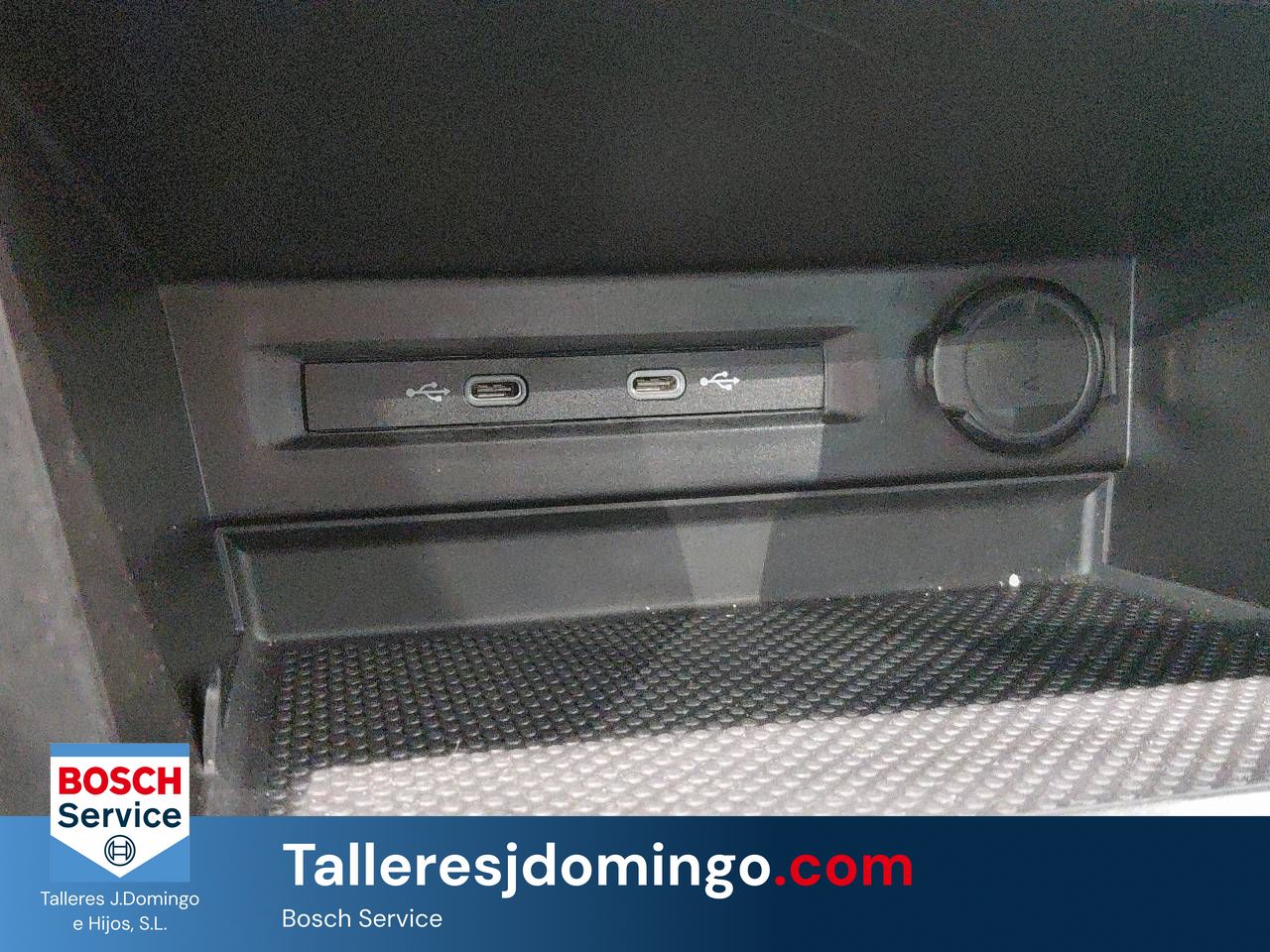 Volkswagen Tiguan   2.0 TDI 110kW (150CV) DSG R-Line - Foto 22