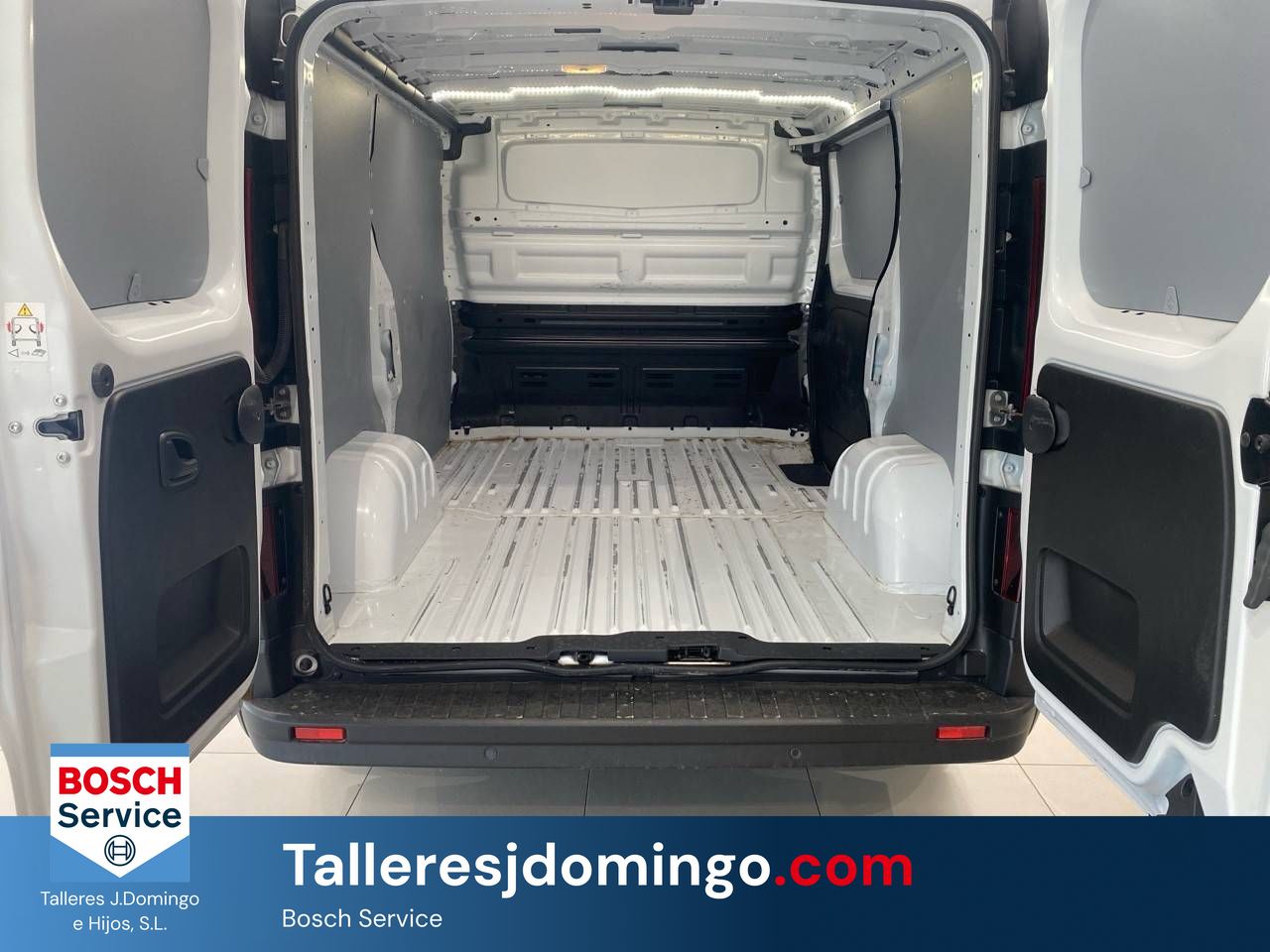 Renault Trafic  Furgón L1H1 Blue dCi 96 Kw (130 CV) - - Foto 7