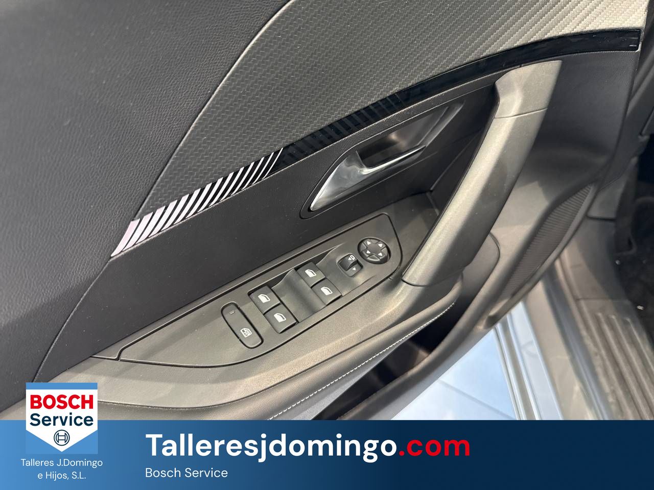 Peugeot 2008  N2008  Hybrid 136 eDCS6 Allure - Foto 13