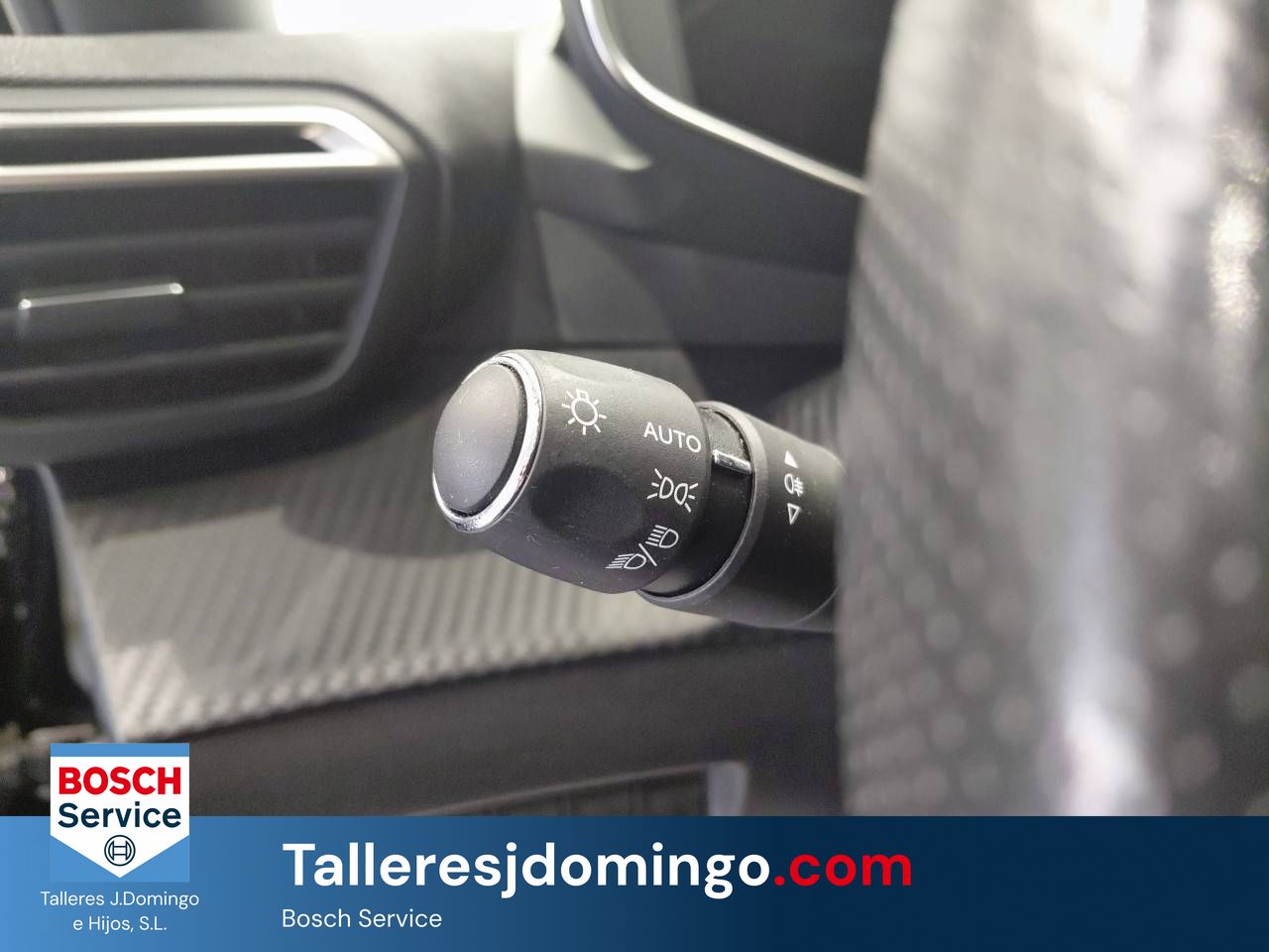 Peugeot 2008   BlueHDI 130 S&S EAT8 GT - Foto 21