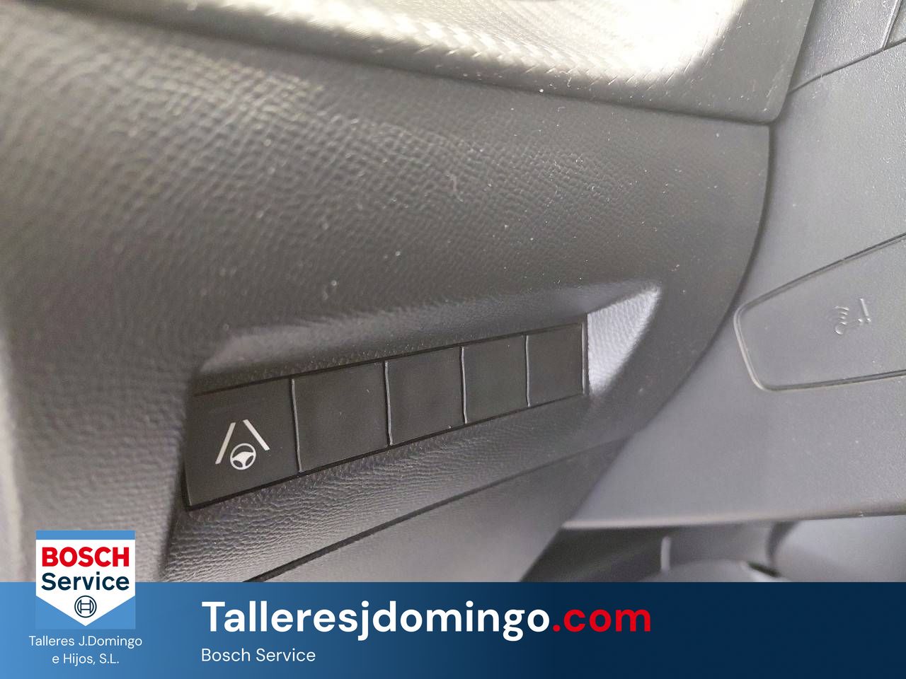 Peugeot 2008   BlueHDI 130 S&S EAT8 GT - Foto 16
