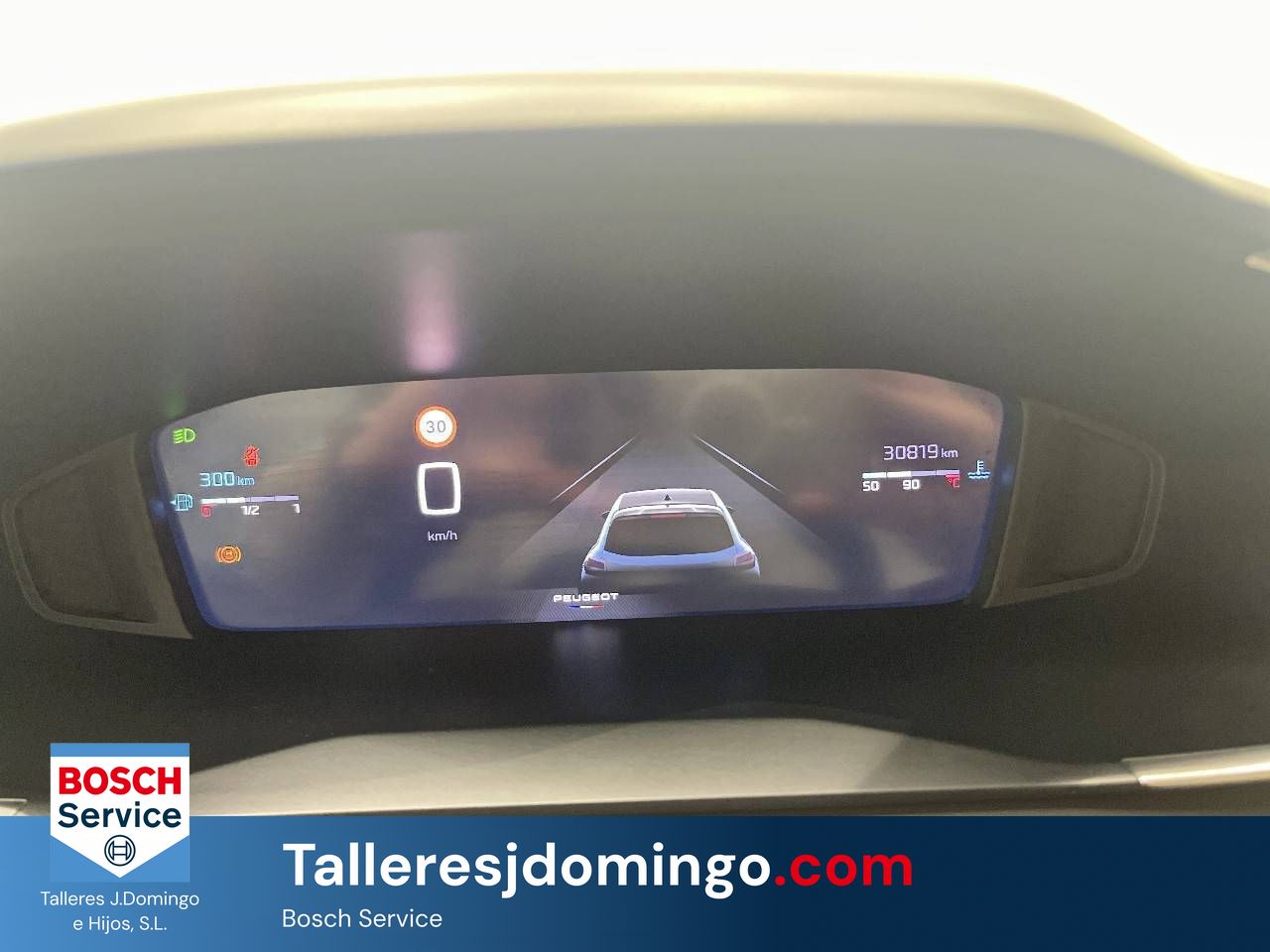 Peugeot 208   Puretech 100 Allure - Foto 17