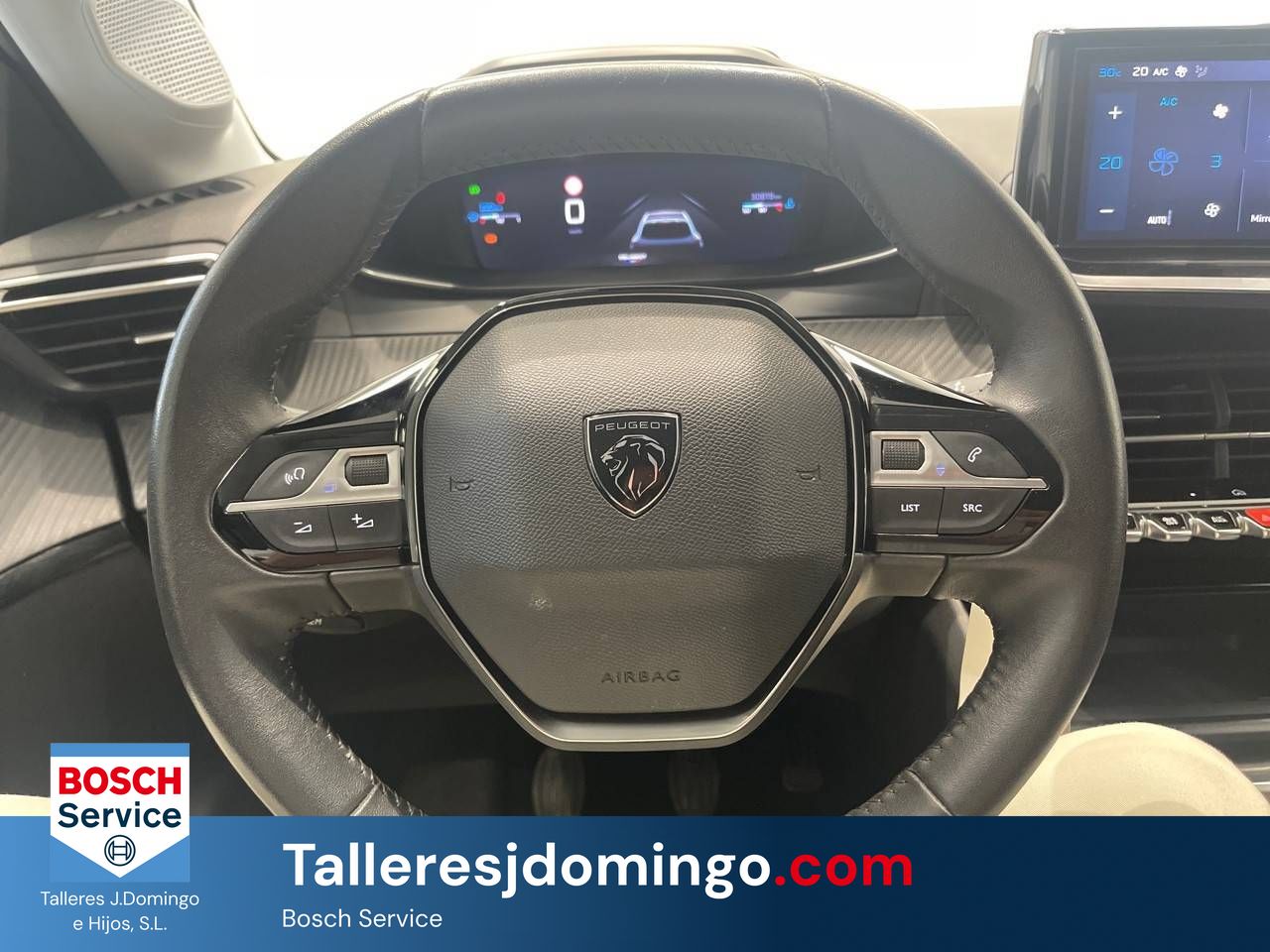 Peugeot 208   Puretech 100 Allure - Foto 18