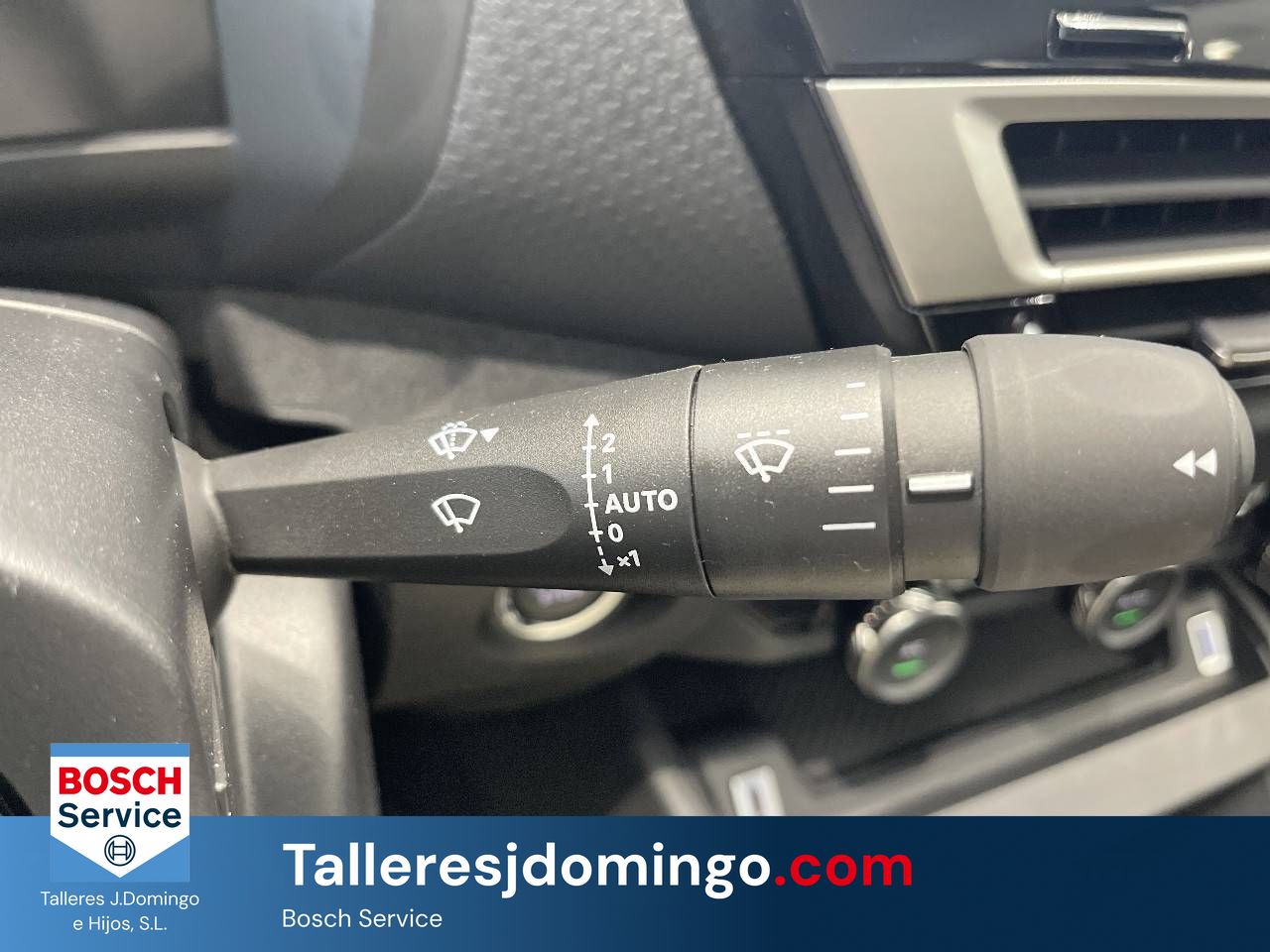 Citroën C4  Hybrid 145 ë-DCS6 Business Edition - Foto 18
