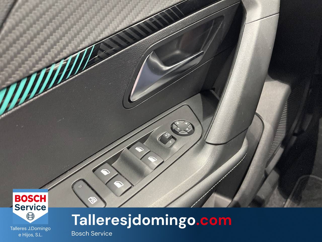 Peugeot 2008   BlueHDI 130 S&S EAT8 Allure - Foto 13
