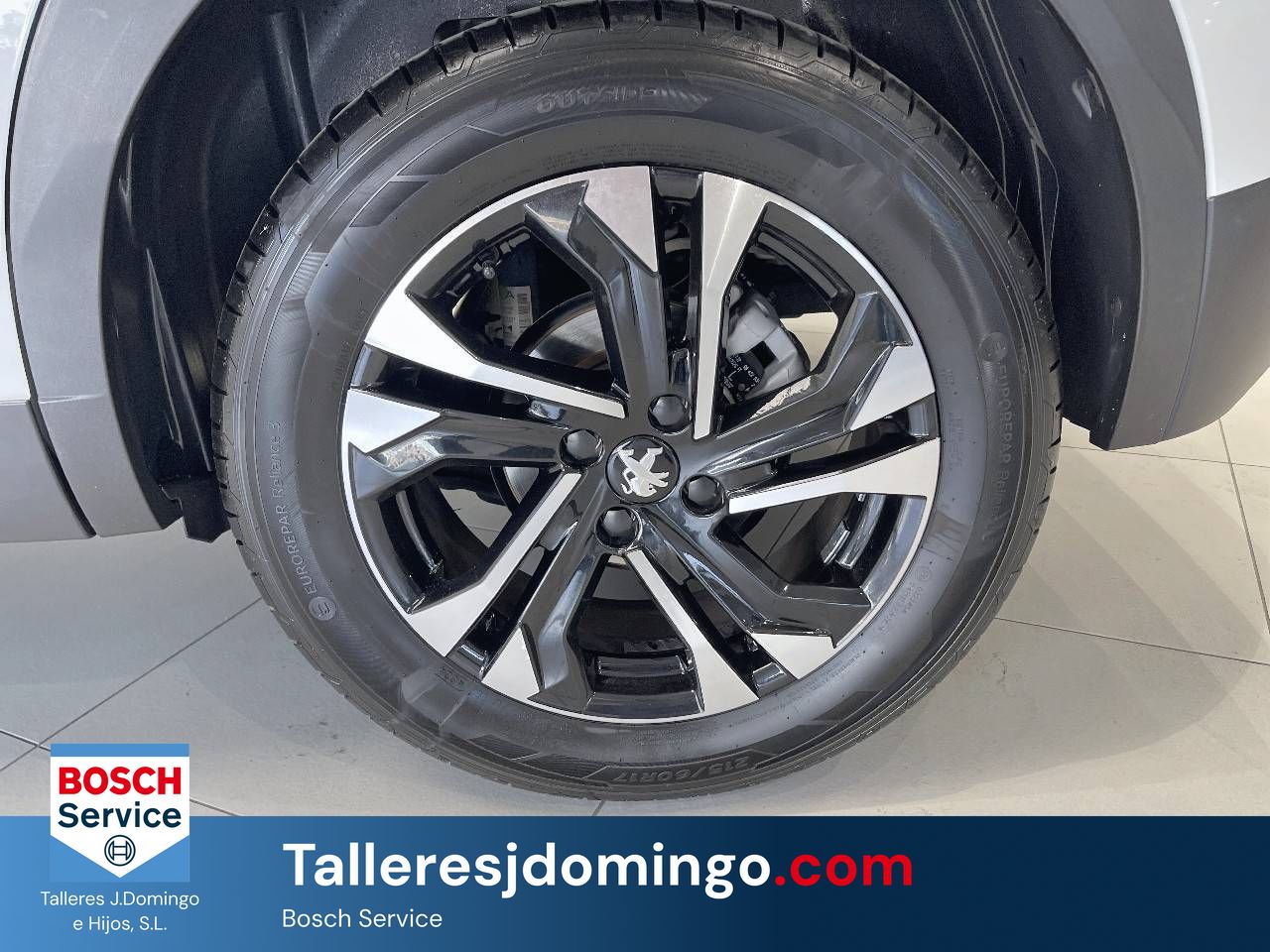Peugeot 2008   BlueHDI 130 S&S EAT8 Allure - Foto 12
