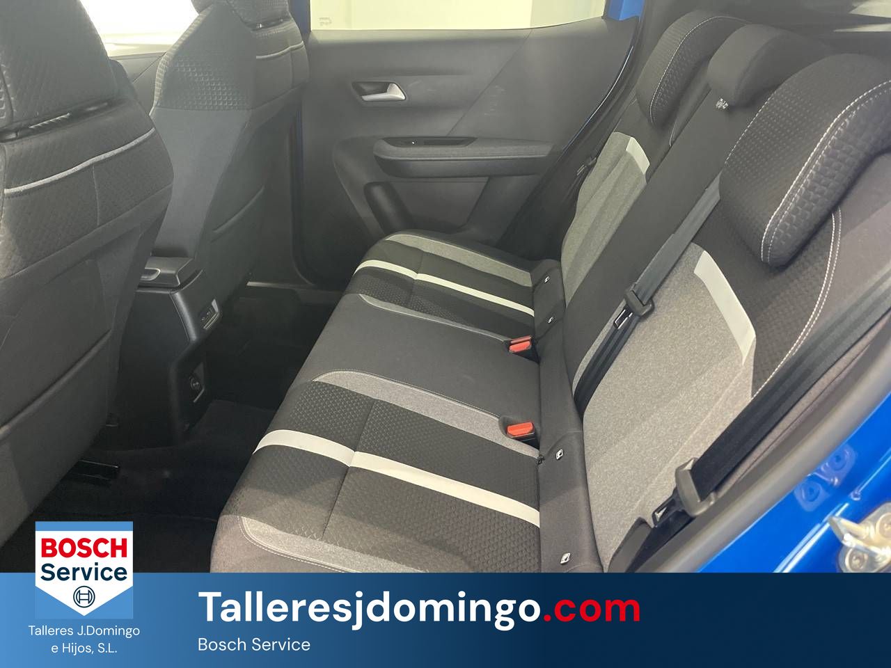 Opel Frontera  1.2T XHT Hybrid eDCT6 107kW GS - Foto 11