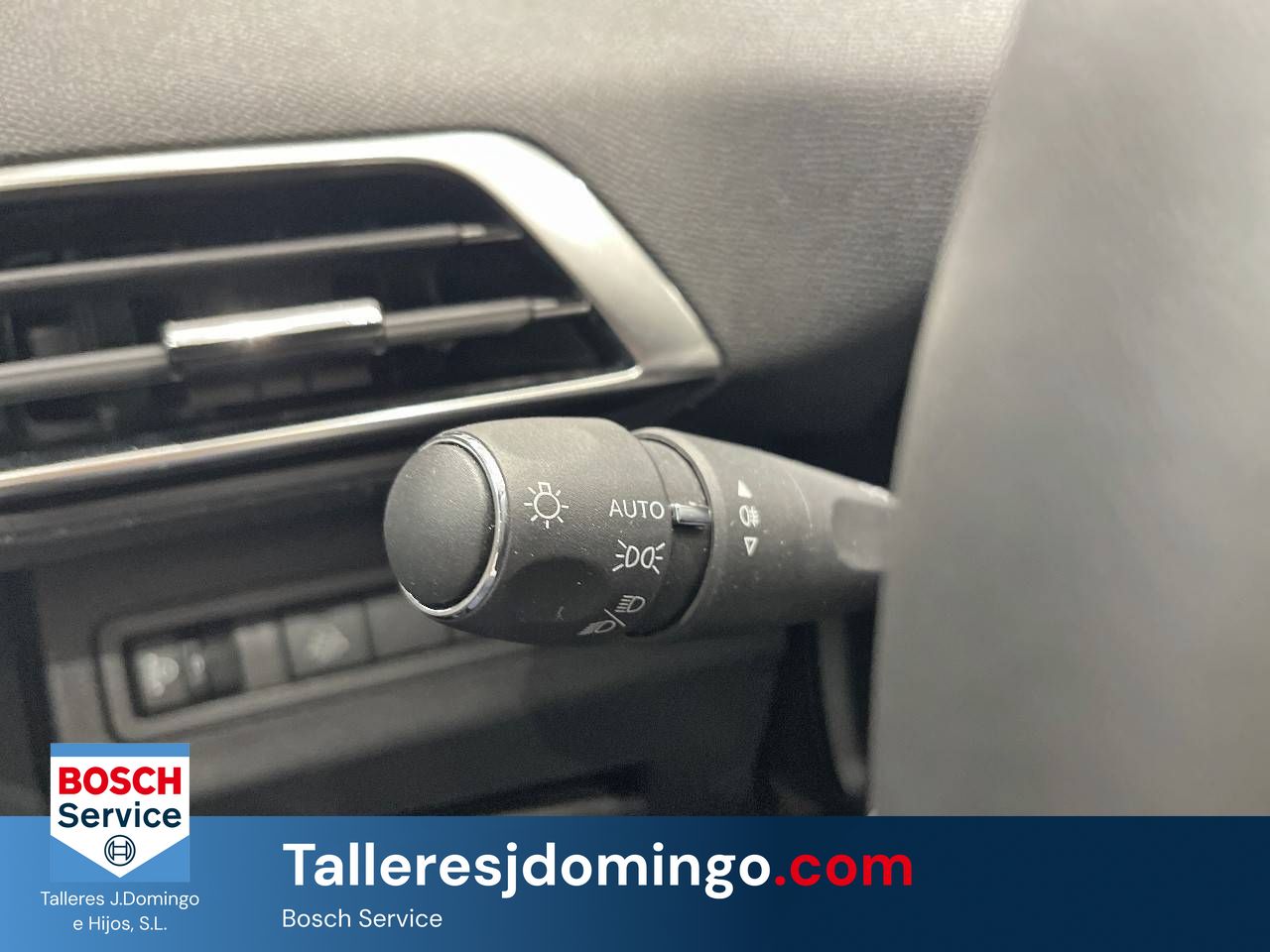 Peugeot 5008  1.2 PureTech 96KW S&S Allure Pack - Foto 17