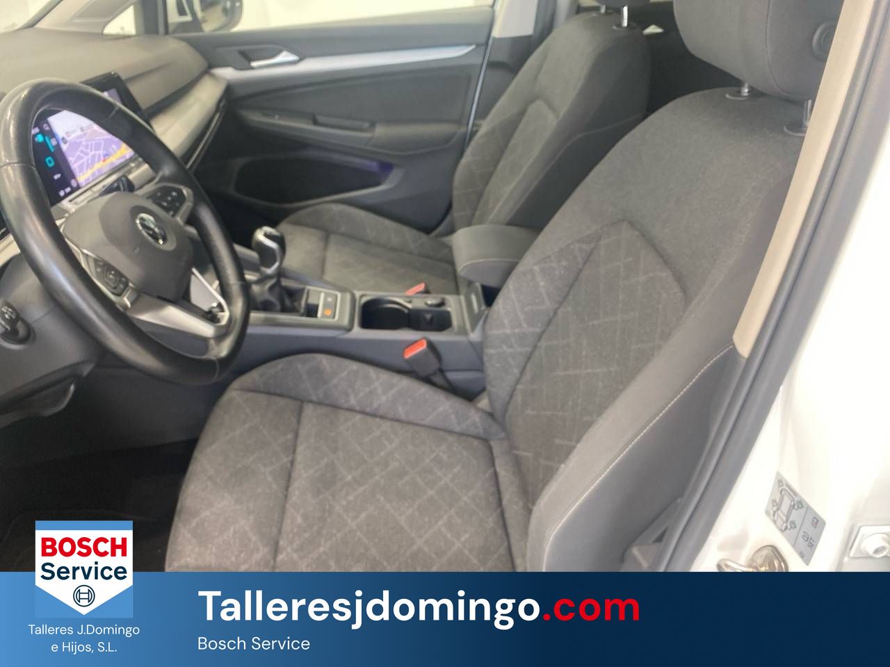 Volkswagen Golf   1.0 TSI 81kW (110CV) Life - Foto 10