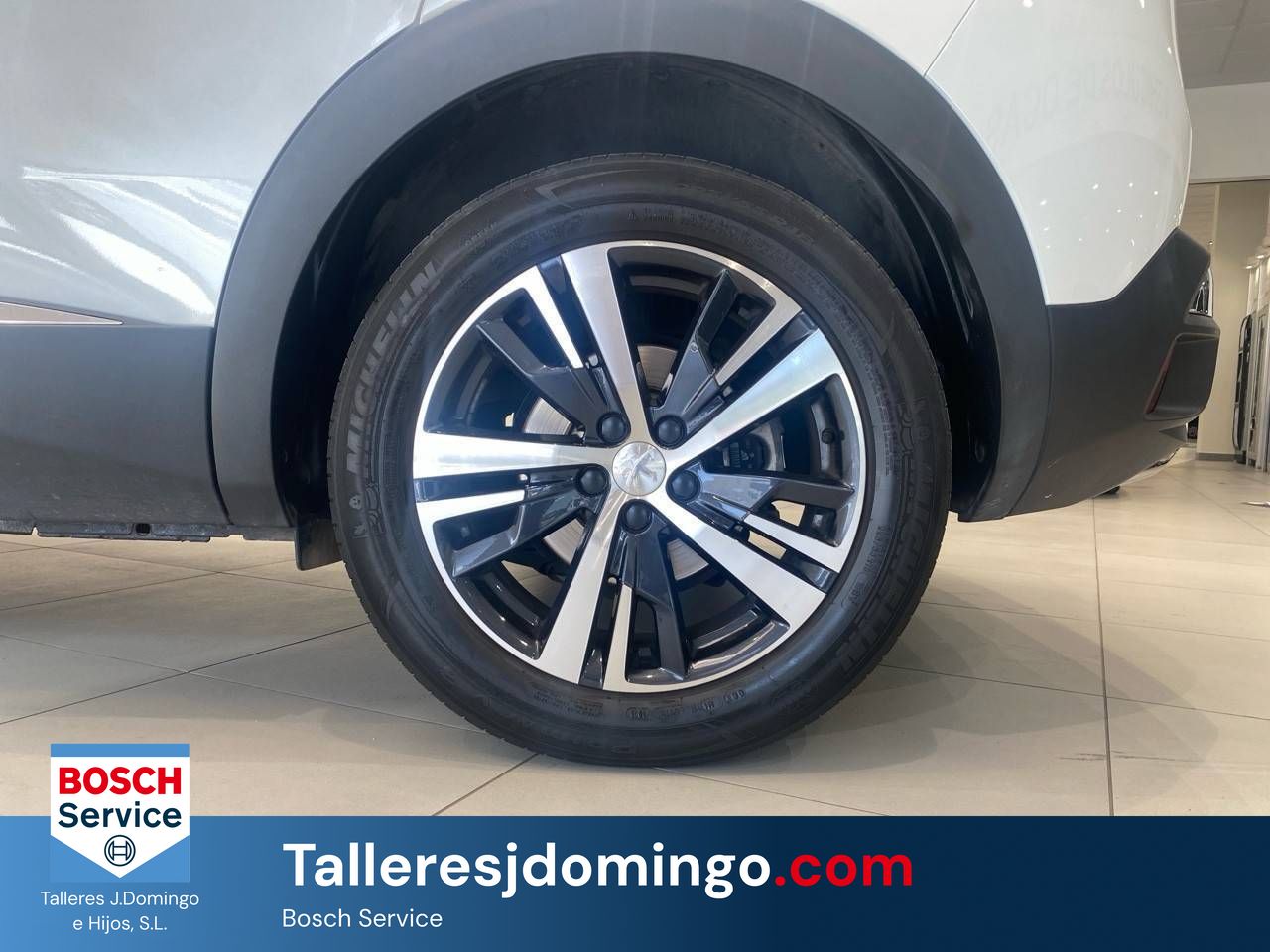 Peugeot 3008  1.5L BlueHDi 96kW (130CV) S&S Allure - Foto 12
