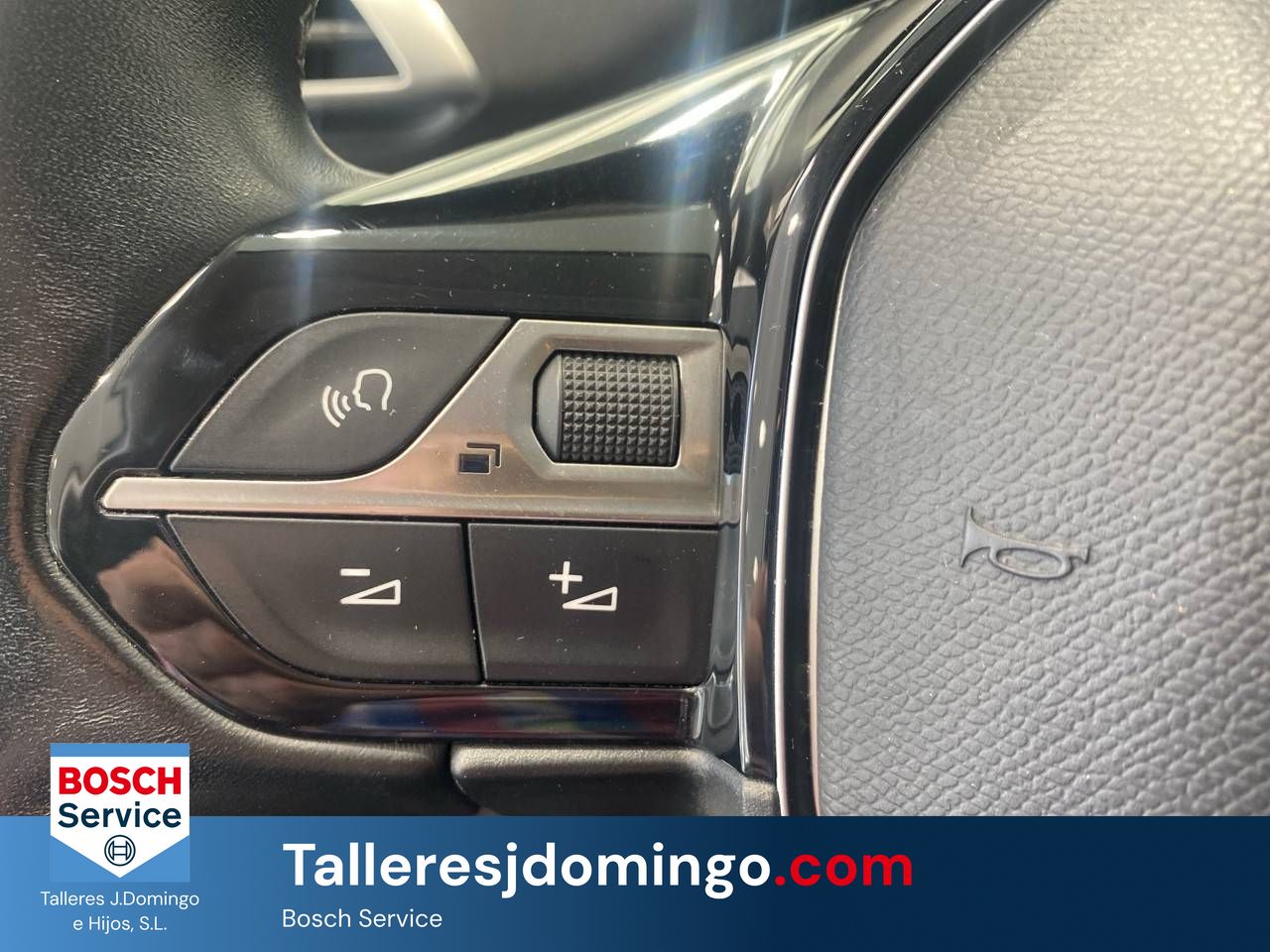 Peugeot 3008  1.5L BlueHDi 96kW (130CV) S&S Allure - Foto 24